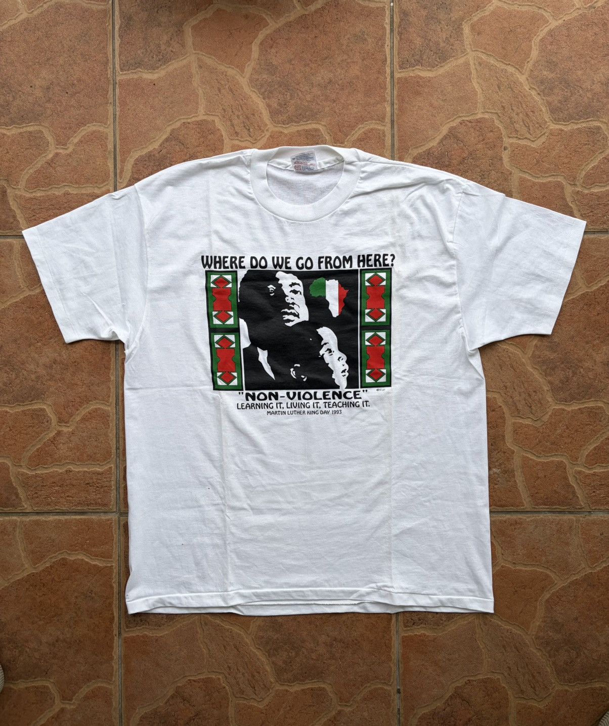 Hanes Vintage MLK Jr. tshirt Size US XL / EU 56 / 4 - 1 Thumbnail