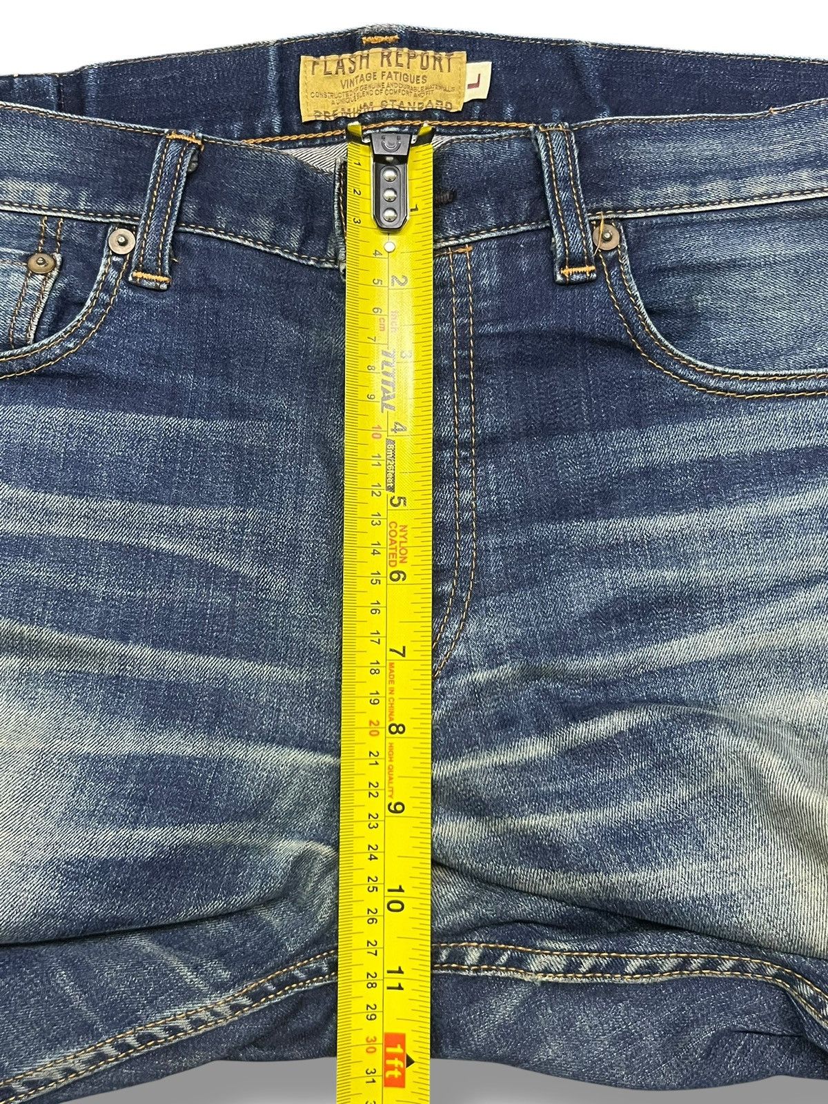 Japanese Brand Flash Report Vintage Japan - Faded Blue Wash Style Jeans Size US 35 - 14 Thumbnail