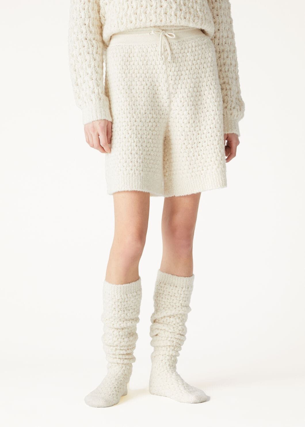 Loro Piana o1srvl11e0825 FAO4524 Cocooning Short in White Size 28" / US 6 / IT 42 - 3 Thumbnail