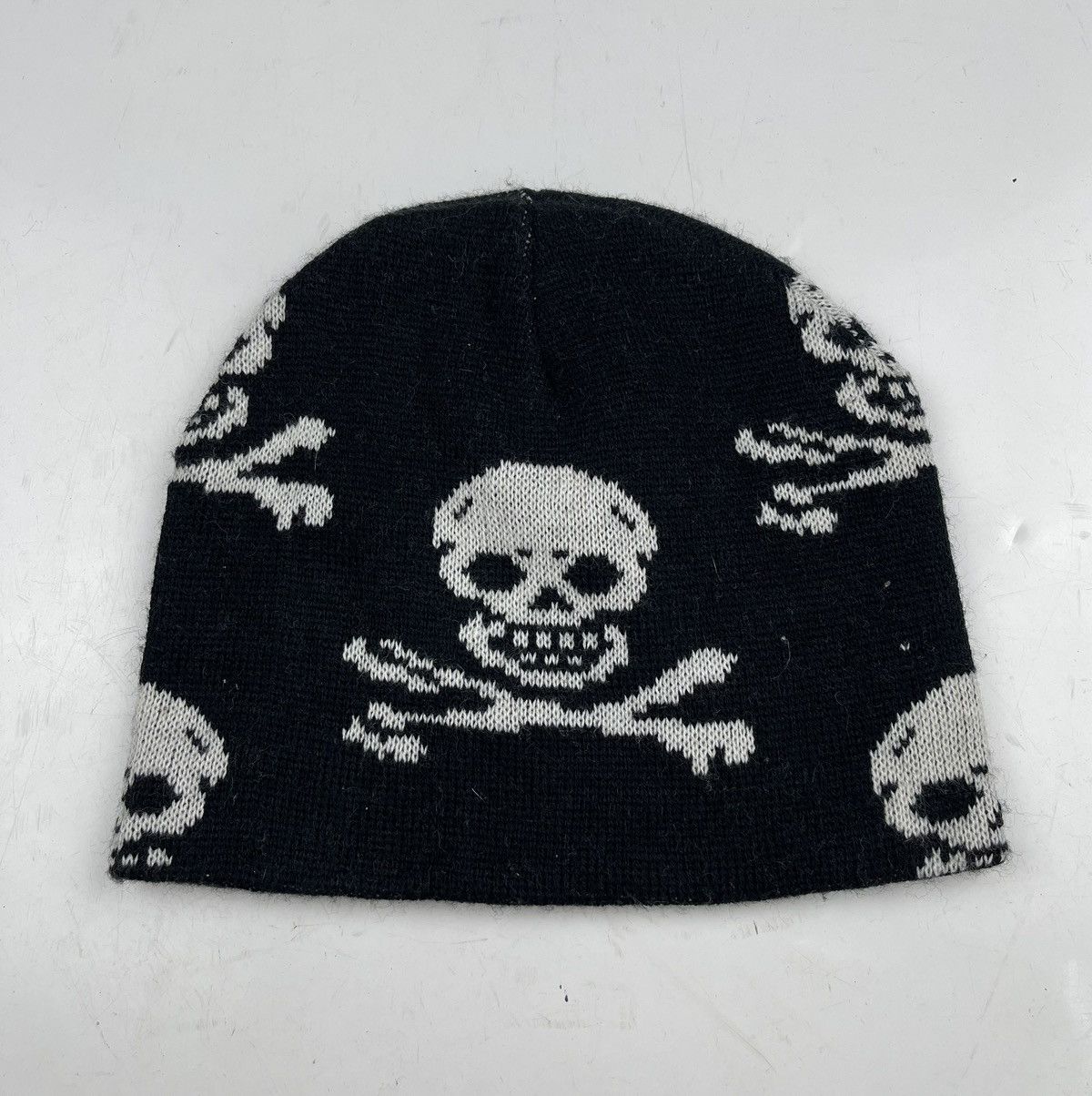 Seditionaries skulls beanie hat snow cap Size ONE SIZE - 2 Thumbnail