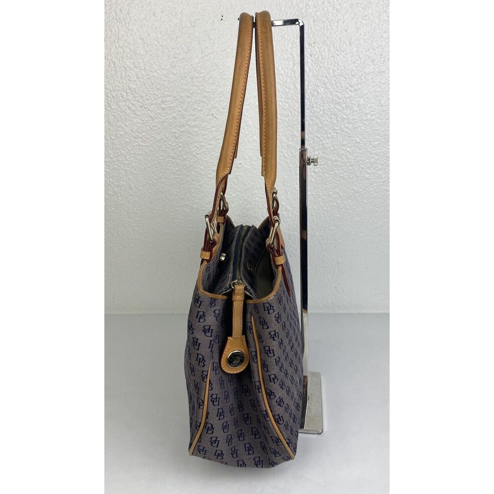 Dooney & Bourke Dooney & Bourke Set Blue Logo Bag ID Holder Sunglasses Pouch Size ONE SIZE - 9 Thumbnail