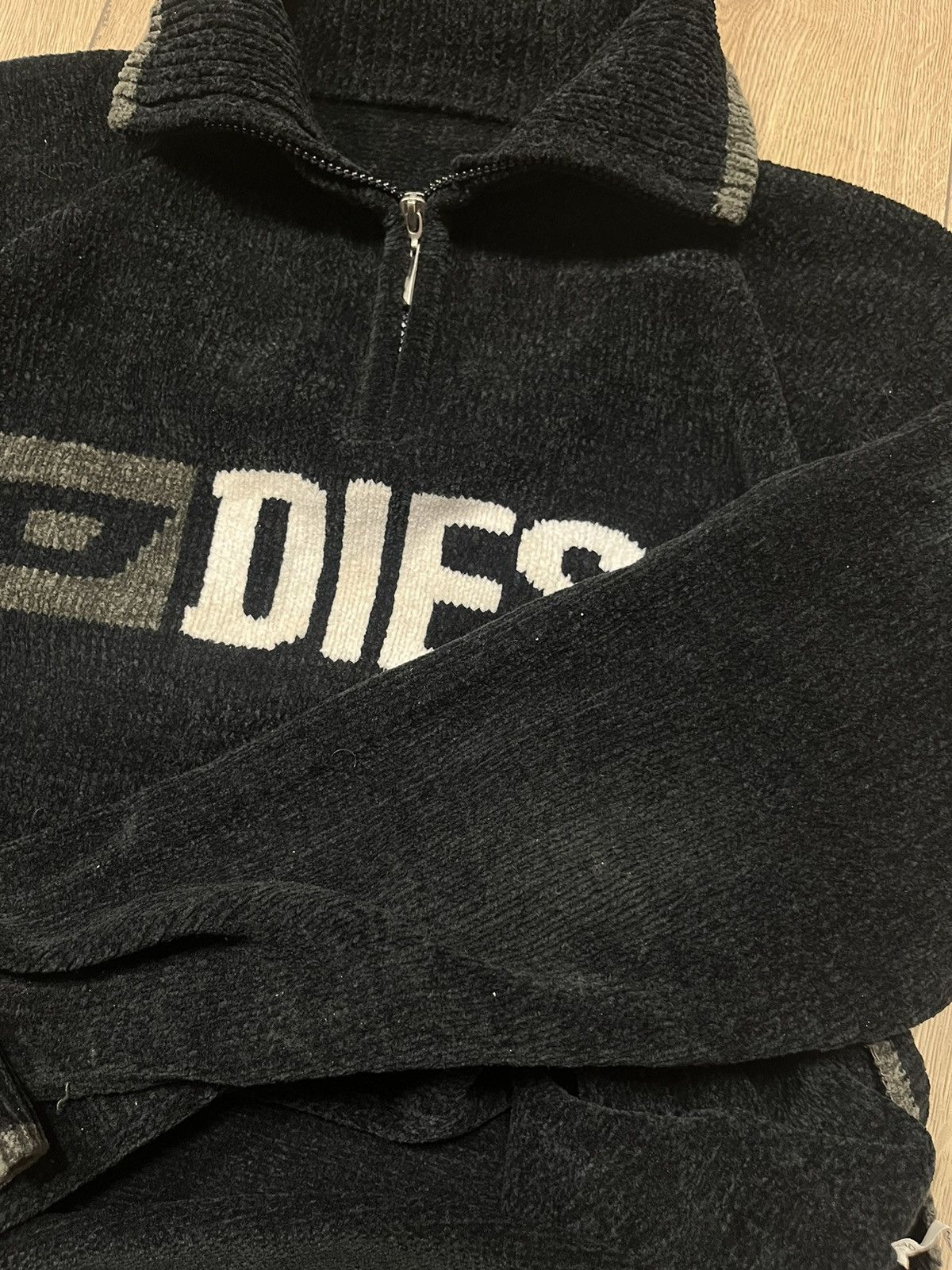 Diesel × Vintage Vintage Diesel 1/4 Zip Red Knit Sweater Y2K Logo Size US L / EU 52-54 / 3 - 5 Thumbnail