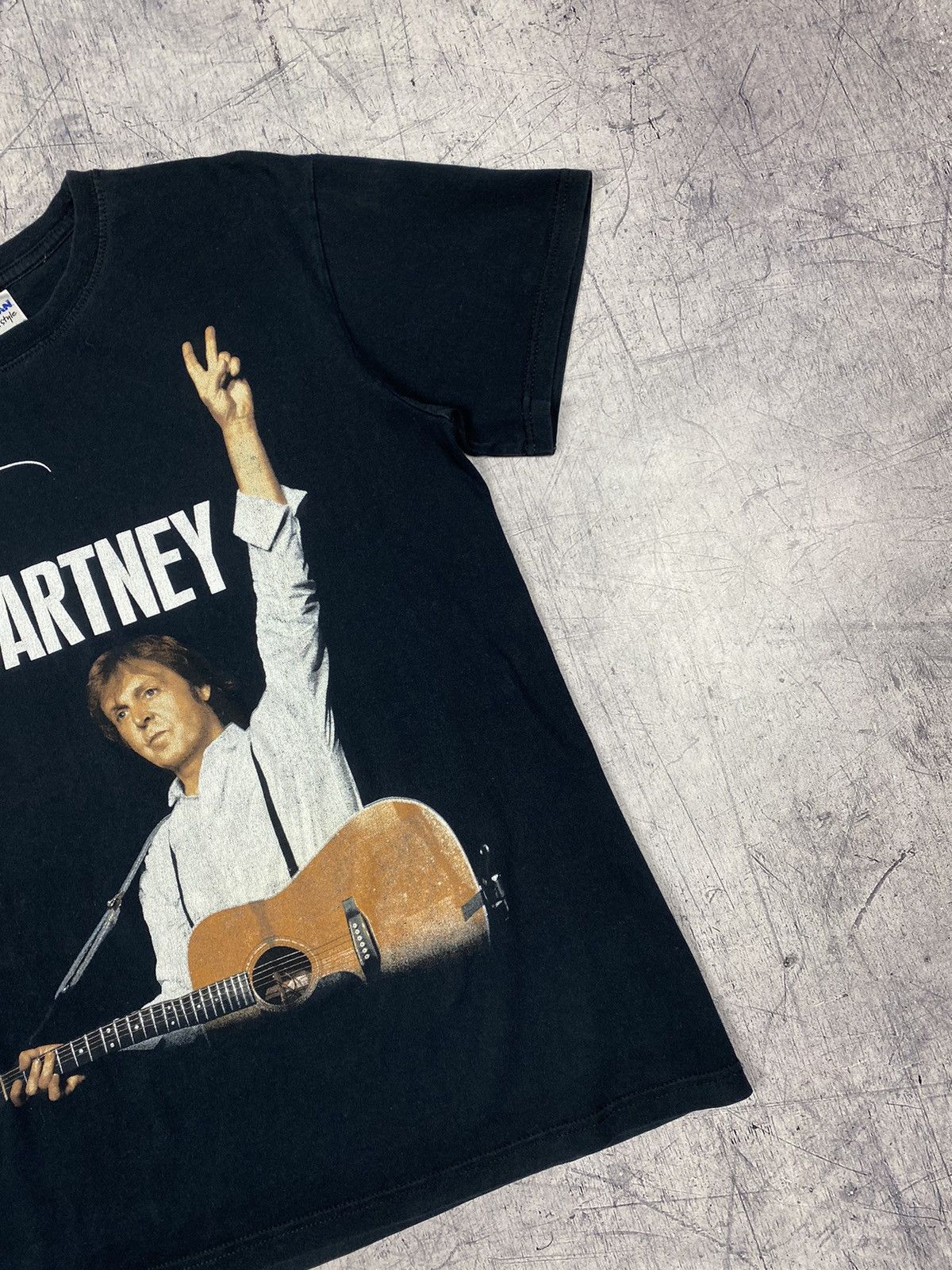 Vintage Vintage Paul Mc Cartney Tee Size US M / EU 48-50 / 2 - 3 Thumbnail