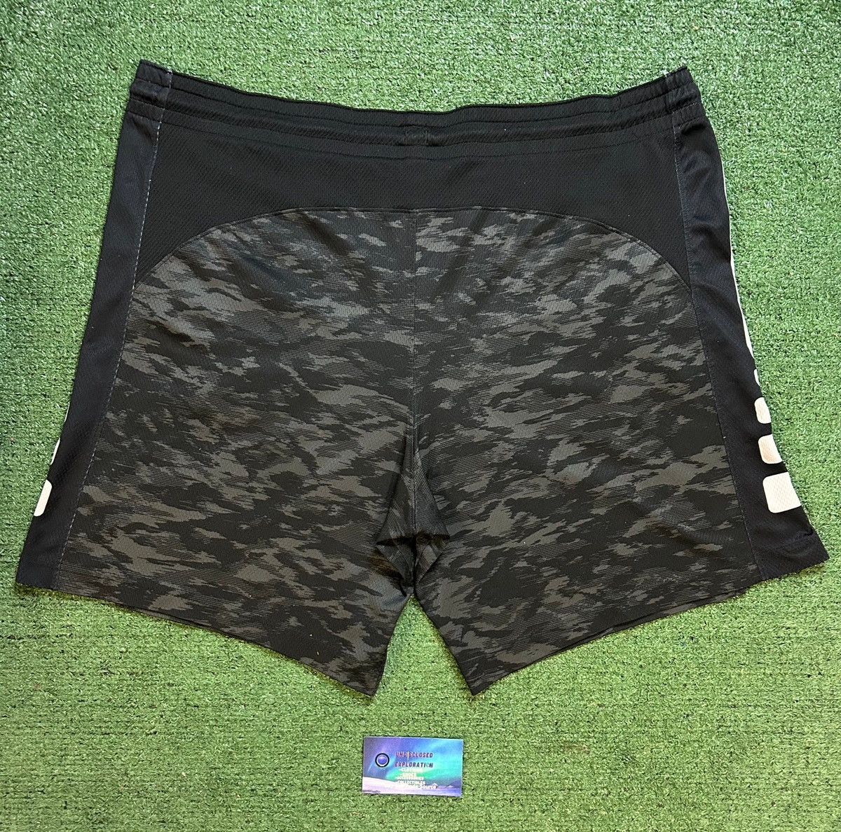 Nike Nike black camo elite shorts Size US 36 / EU 52 - 2 Thumbnail
