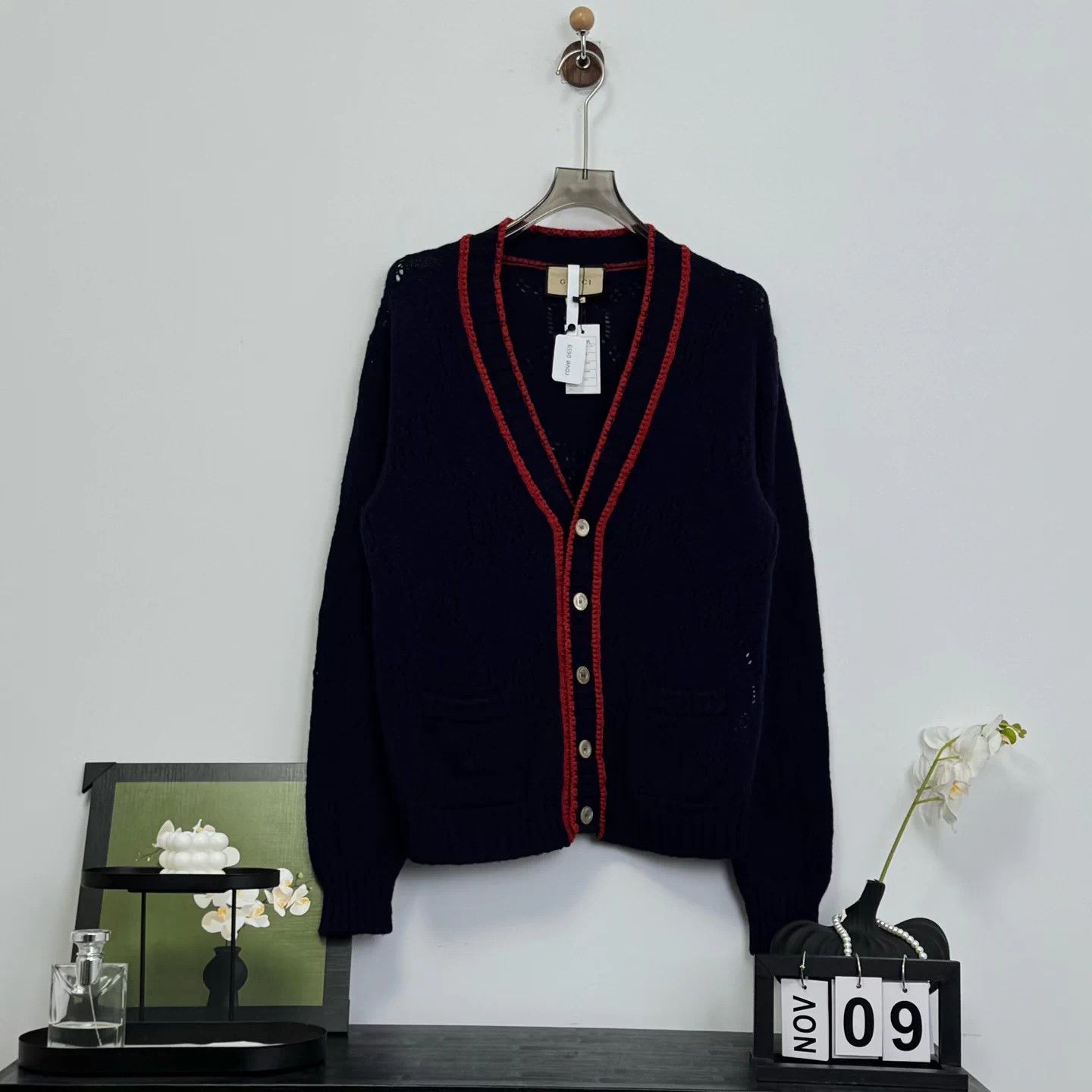 Gucci Gucci/Gucci all-over logo perforated cardigan Size US M / EU 48-50 / 2 - 1 Thumbnail