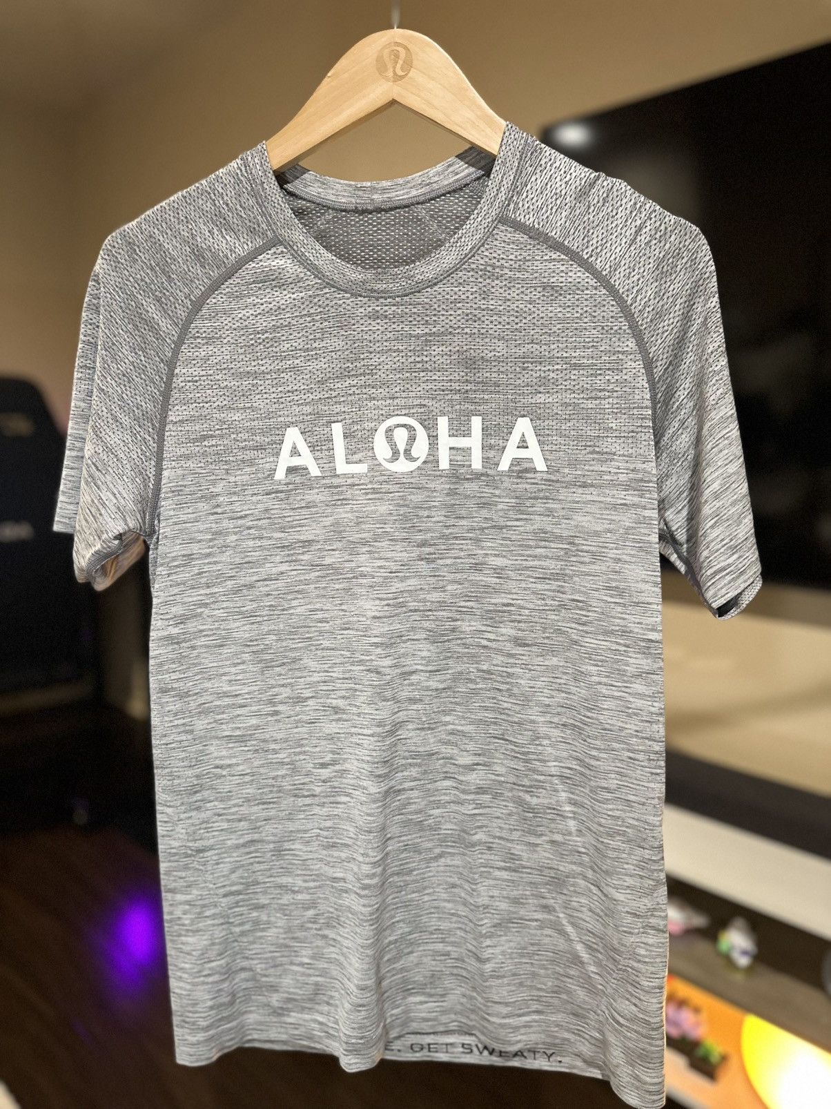 Lululemon Lululemon Metal Vent T-Shirt Tee Hawaii Size US XS / EU 42 / 0 - 1 Thumbnail