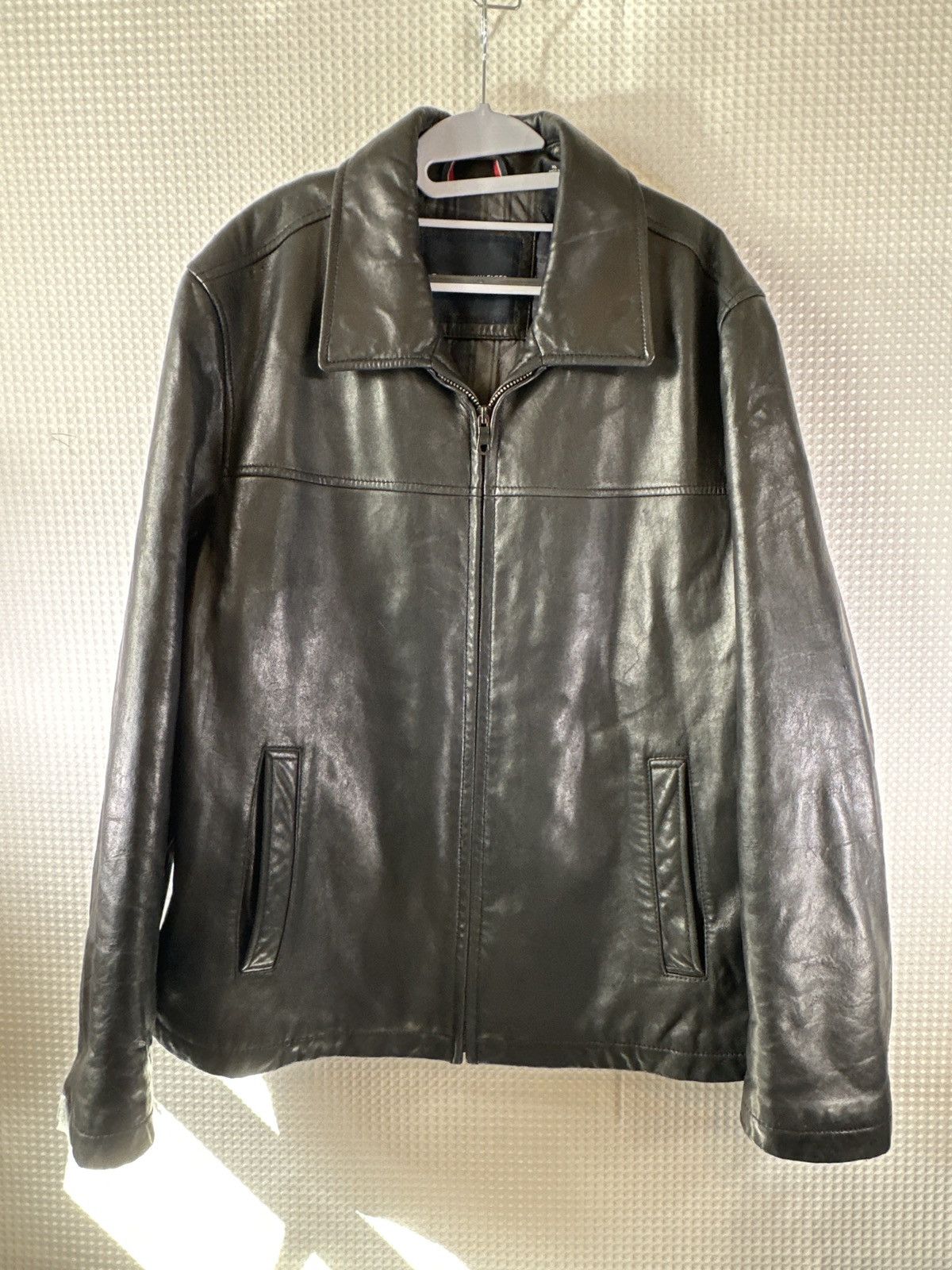 Tommy Hilfiger Tommy Hilfiger Men's Cowhide Leather Jacket Size US XL / EU 56 / 4 - 2 Thumbnail