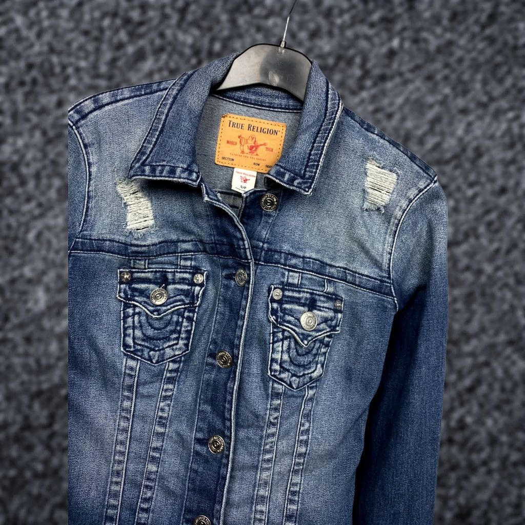 True Religion True Religion Denim Jacket Womens Size S Blue Vintage Jeans Jacket Style Denim Jacket Women Small Blue 90s Years Mens Womens Girls Size 28" / US 6 / IT 42 - 1 Thumbnail