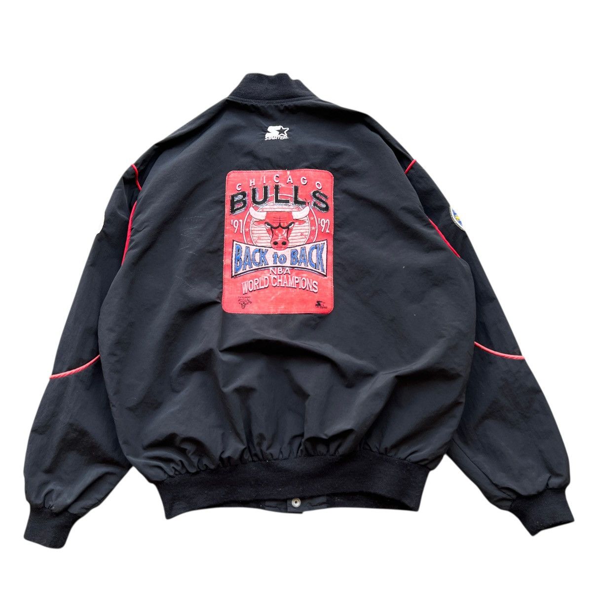 NBA Vintage Chicago Bulls 91-92 Back To Back NBA World Champions Size US XL / EU 56 / 4 - 2 Thumbnail