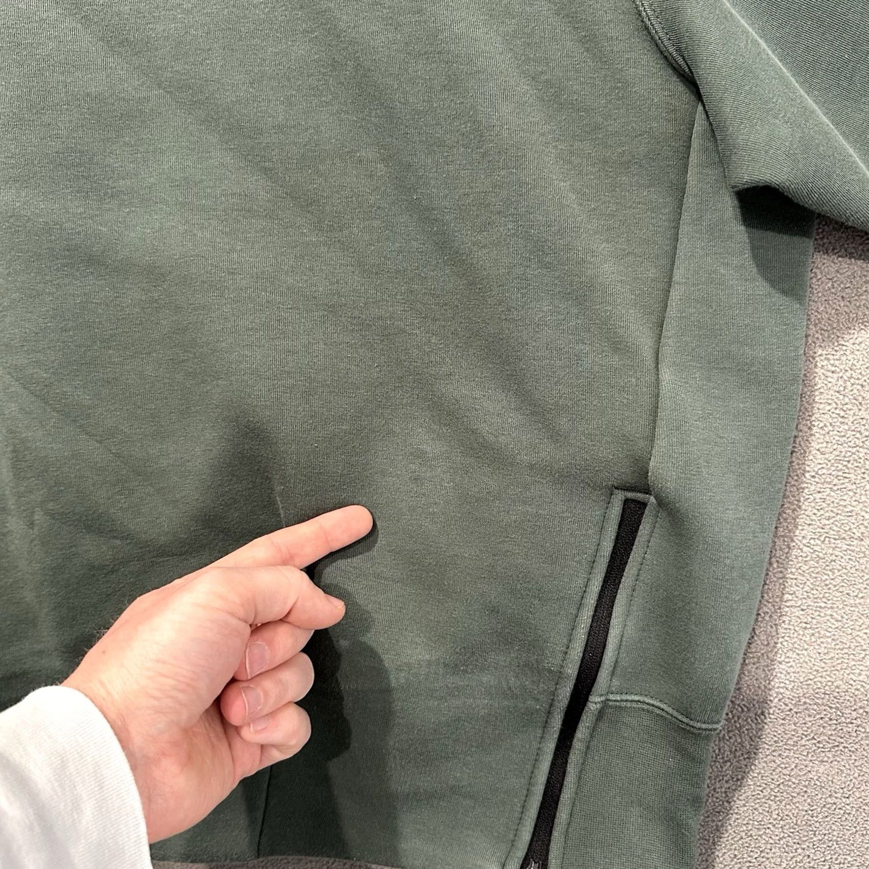 Nike Nike Sportswear Tech Fleece Sweatshirt Womens XL Green Oversized Crew FV8041-338 Size XL / US 12-14 / IT 48-50 - 7 Thumbnail