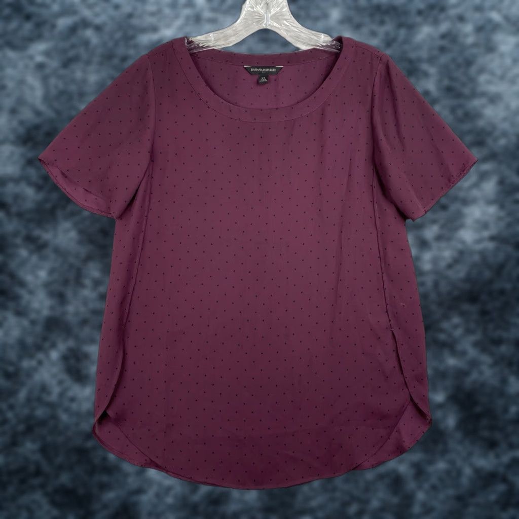 Banana Republic VINTAGE Banana Republic Women XS Top Burgundy Polka Dot Short Sleeve Classic Preppy Size XS / US 0-2 / IT 36-38 - 1 Thumbnail