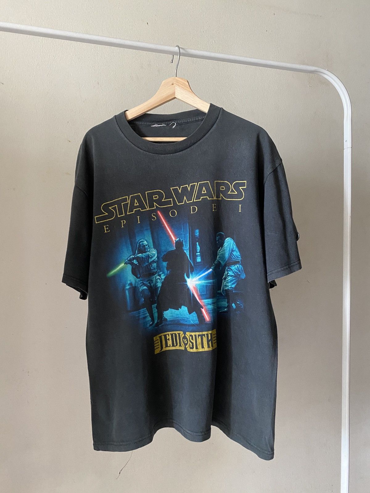 Star Wars Thrashed Vintage Star Wars Episode 1 Sunfaded Size US XL / EU 56 / 4 - 2 Thumbnail