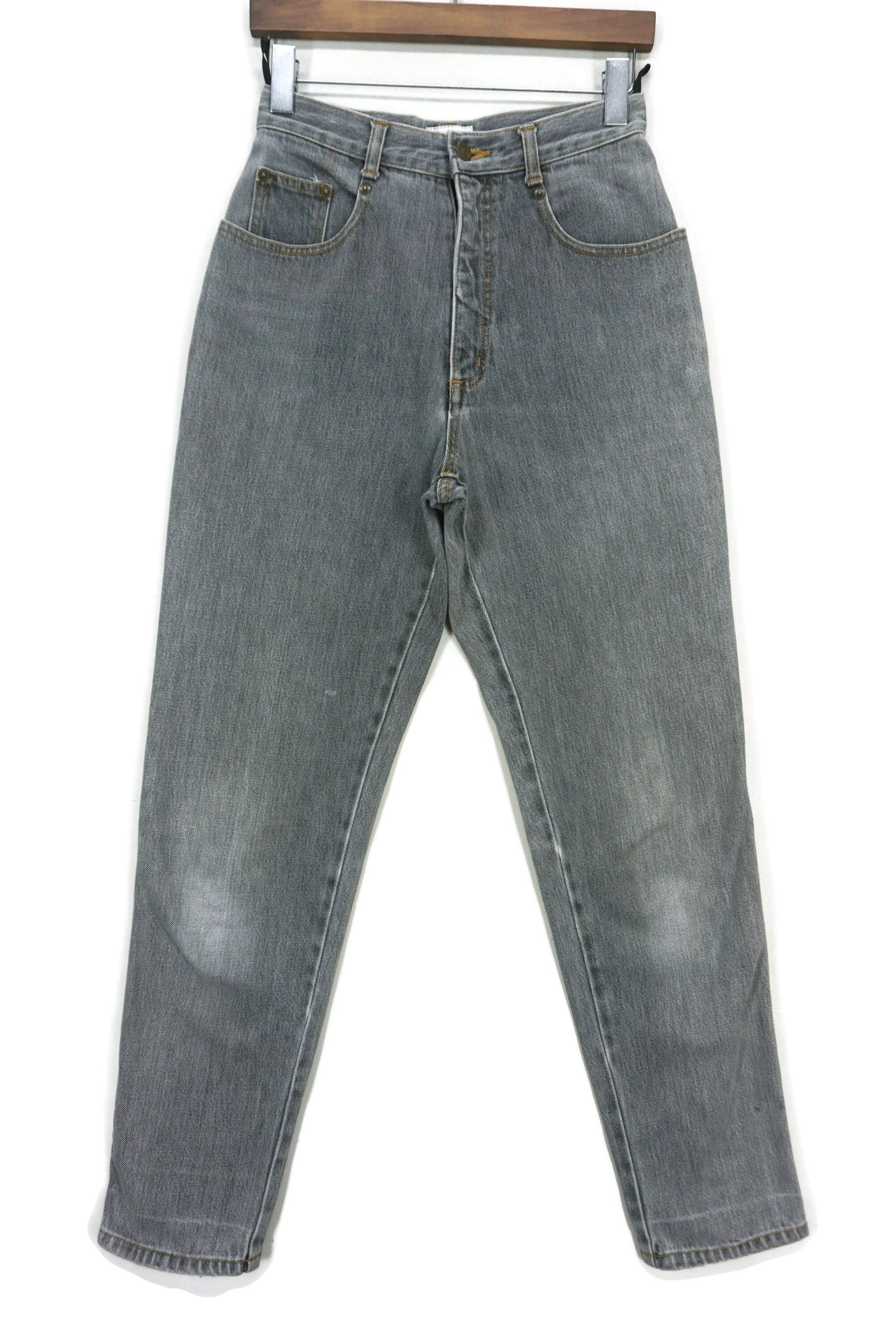 Moschino Vintage Jeans Size W26xL29.5 High Waisted Denim Size 26" / US 2 / IT 38 - 2 Thumbnail