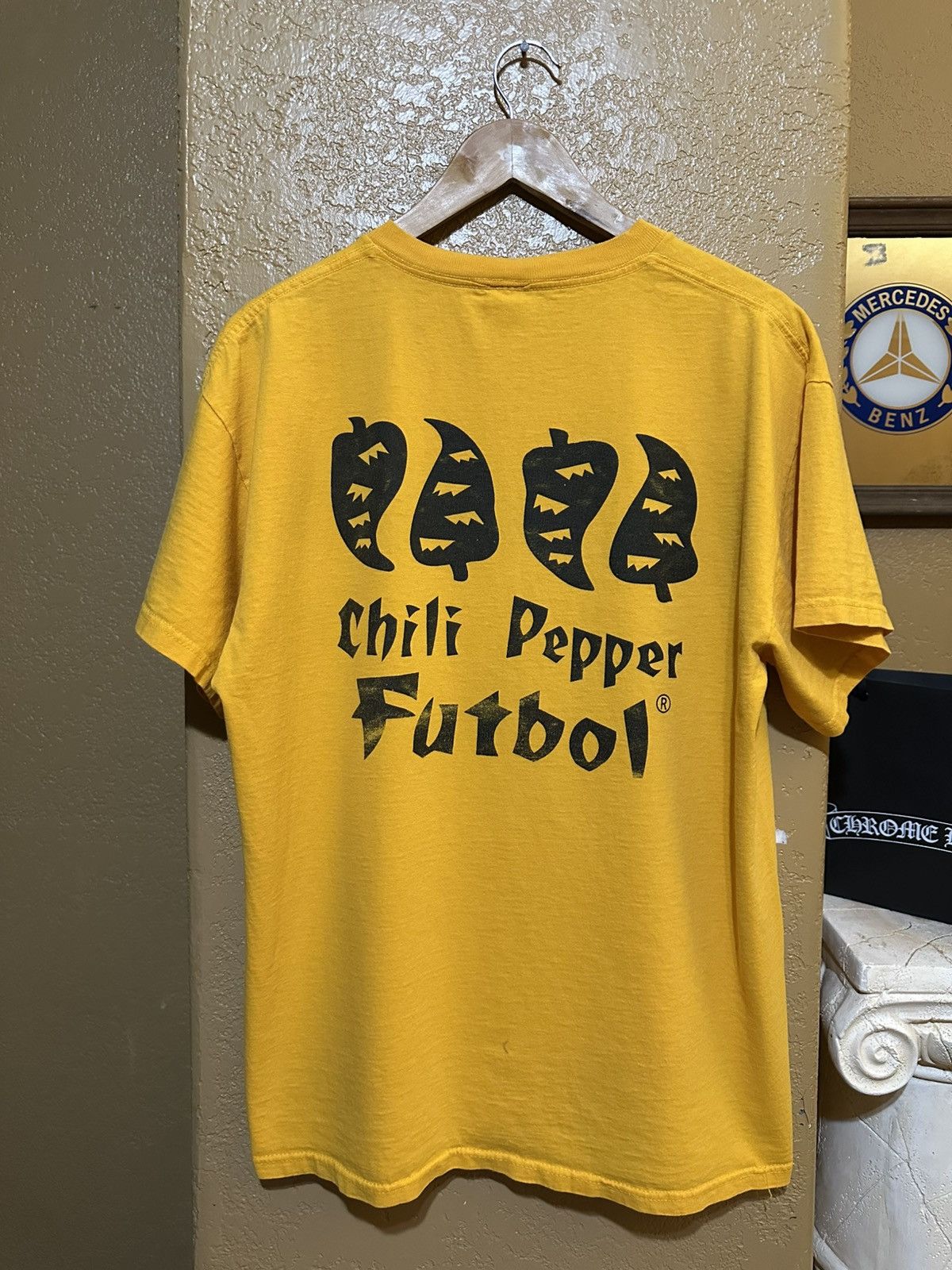 Bob Marley 🇯🇲 VINTAGE Bob Marley Futbol Tee Large Size US L / EU 52-54 / 3 - 2 Thumbnail