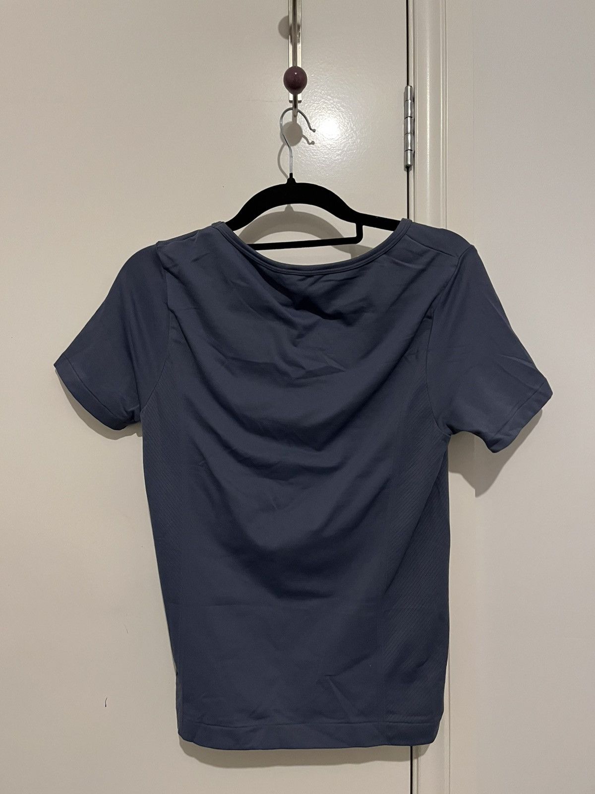 Under Armour Under Armour navy blue workout top Size M / US 6-8 / IT 42-44 - 2 Thumbnail