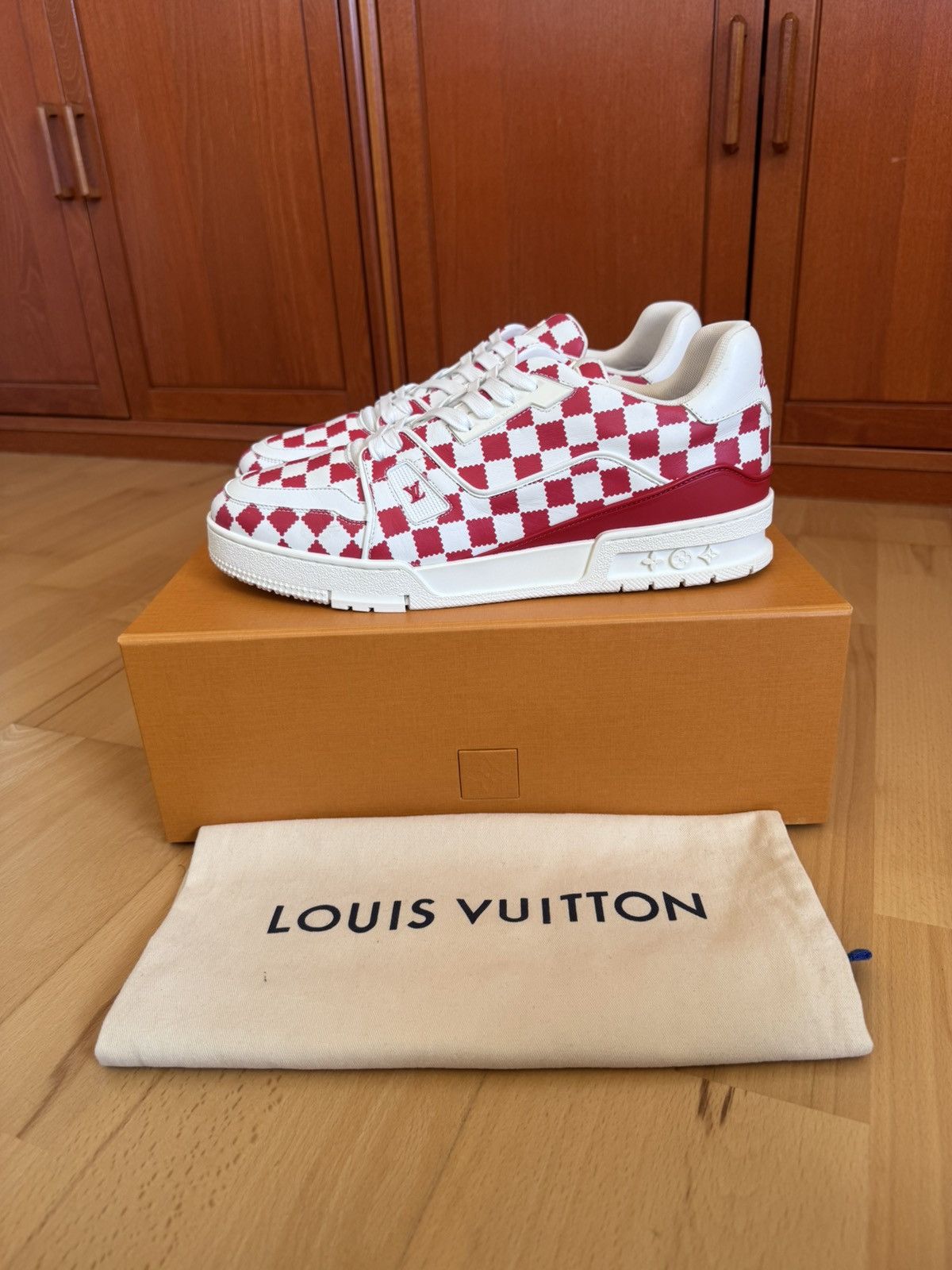 Louis Vuitton Louis Vuitton X Nigo LV Trainer Red White Damier Size US 10 / EU 43 - 1 Thumbnail