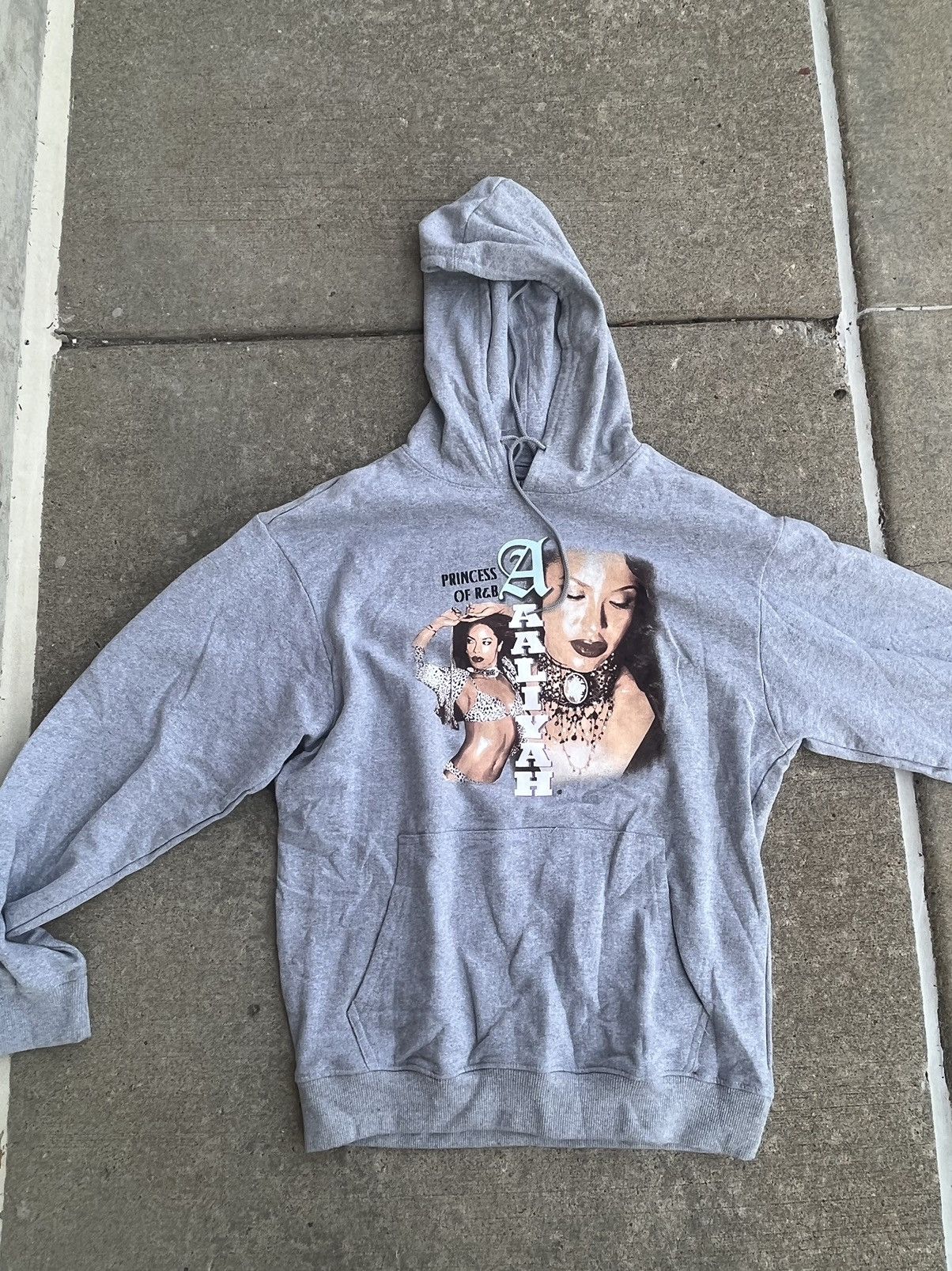 Other Grey Aaliyah graphic hoodie Size US L / EU 52-54 / 3 - 1 Thumbnail