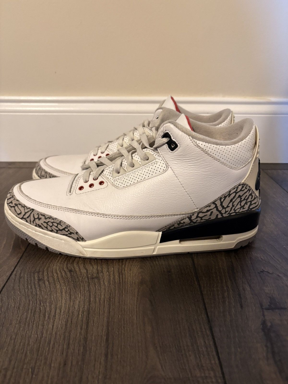 Jordan Brand Jordan 3 “Reimagined” Size US 12 / EU 45 - 2 Thumbnail
