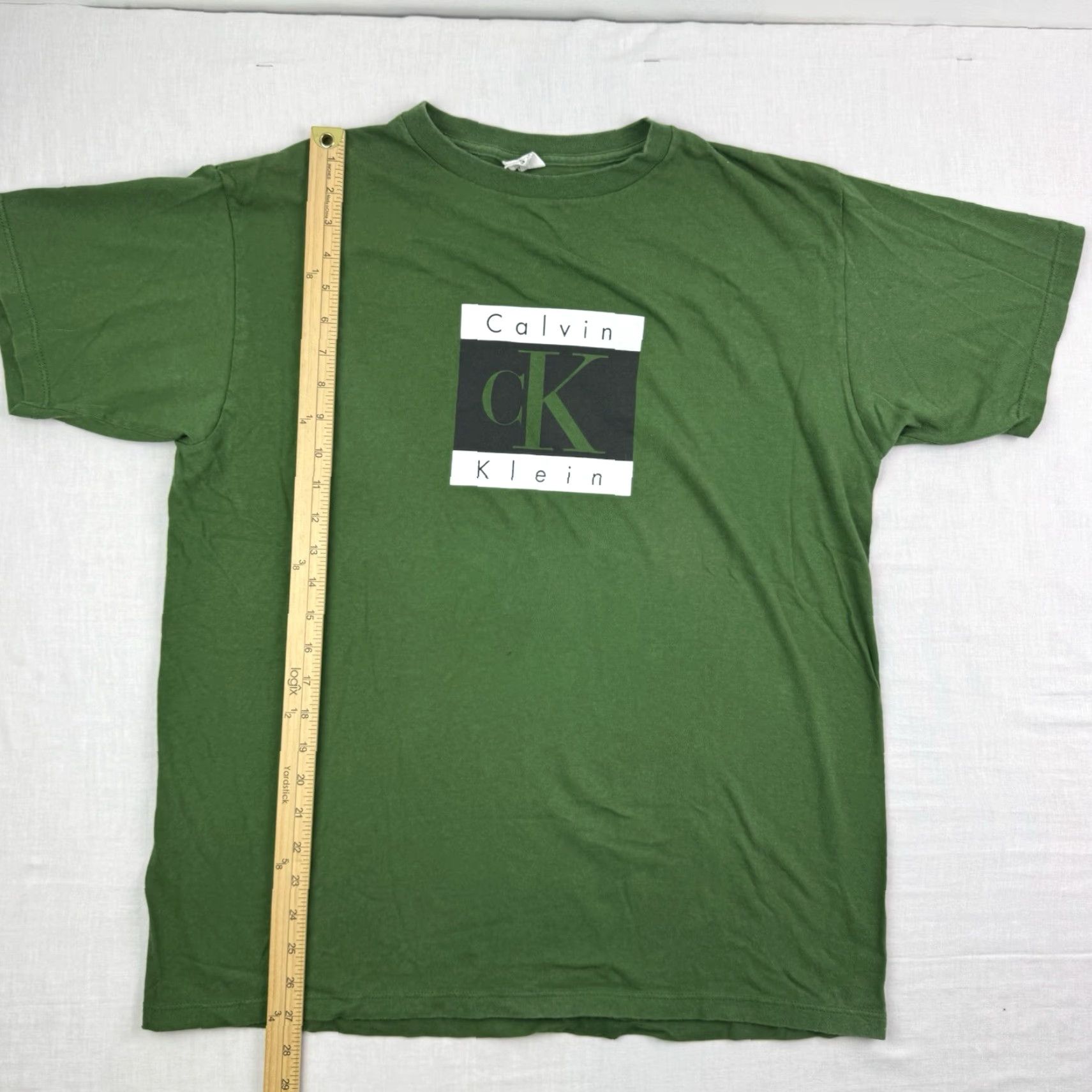 Calvin Klein Calvin Klein T-Shirt Adult Large Green Designer Graphic Tee Made in USA Mens Size US L / EU 52-54 / 3 - 5 Thumbnail