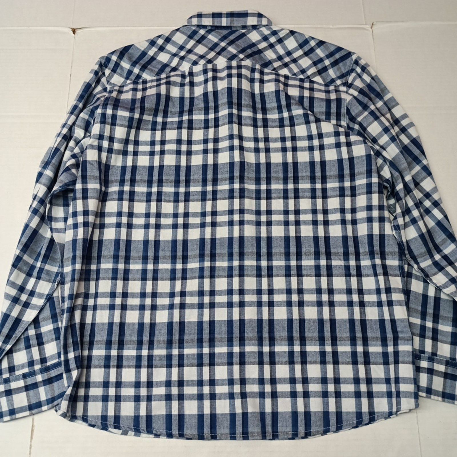 Wrangler Wrangler Slim Fit Woven Twill Button Shirt Men XL Blue Plaid Size US XL / EU 56 / 4 - 9 Thumbnail
