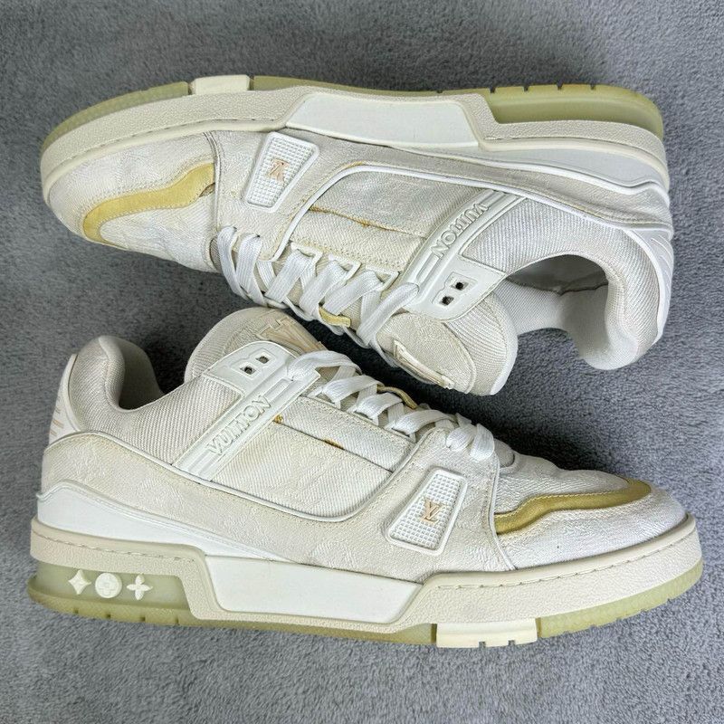 Louis Vuitton Louis Vuitton Classic Logo Trainer Sneakers for Men - Size US 9 / EU 42 - 7 Thumbnail
