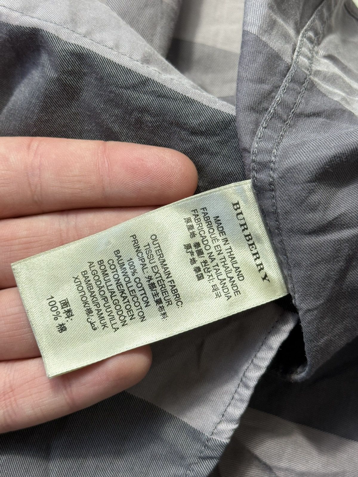 Burberry Burberry brit luxury button-up shirt streetwear y2k rare Size US M / EU 48-50 / 2 - 7 Thumbnail