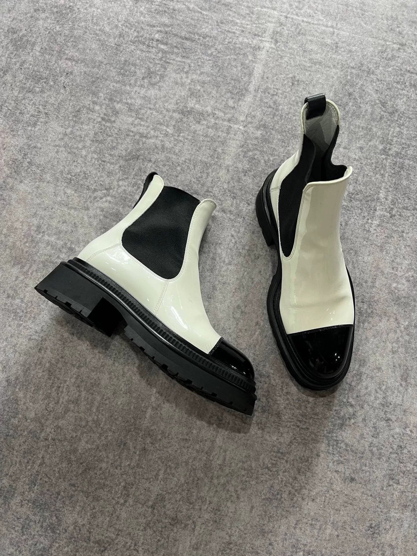 Chanel Chanel Black and White Short Boots Size US 5.5 / IT 35.5 - 1 Thumbnail