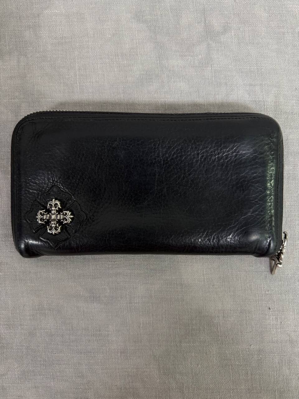 Chrome Hearts Filigree Plus Cross Embellished Cross Patch Long Zip Wallet Size ONE SIZE - 1 Thumbnail