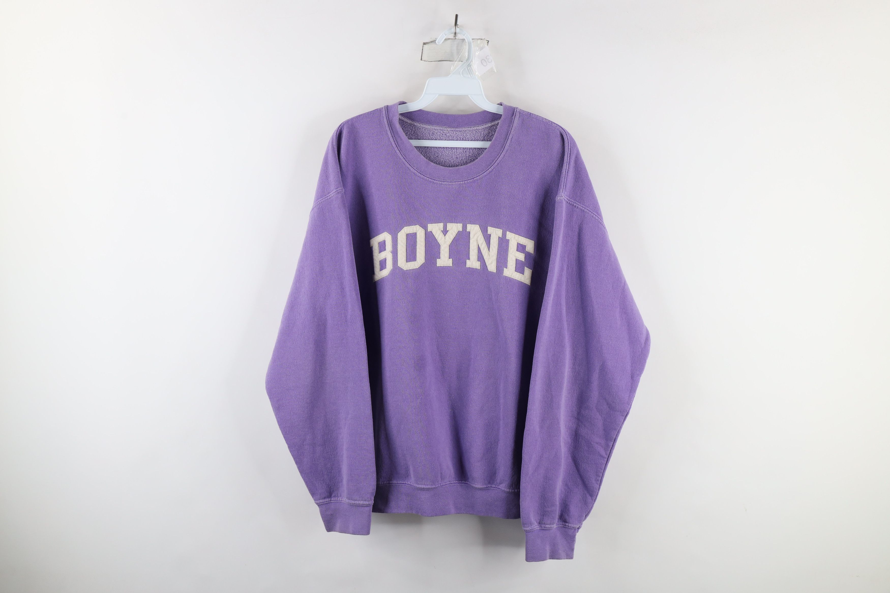 Vintage Vintage 90s Out Boyne Mountain Crewneck Sweatshirt Purple Size L / US 10 / IT 46 - 1 Thumbnail