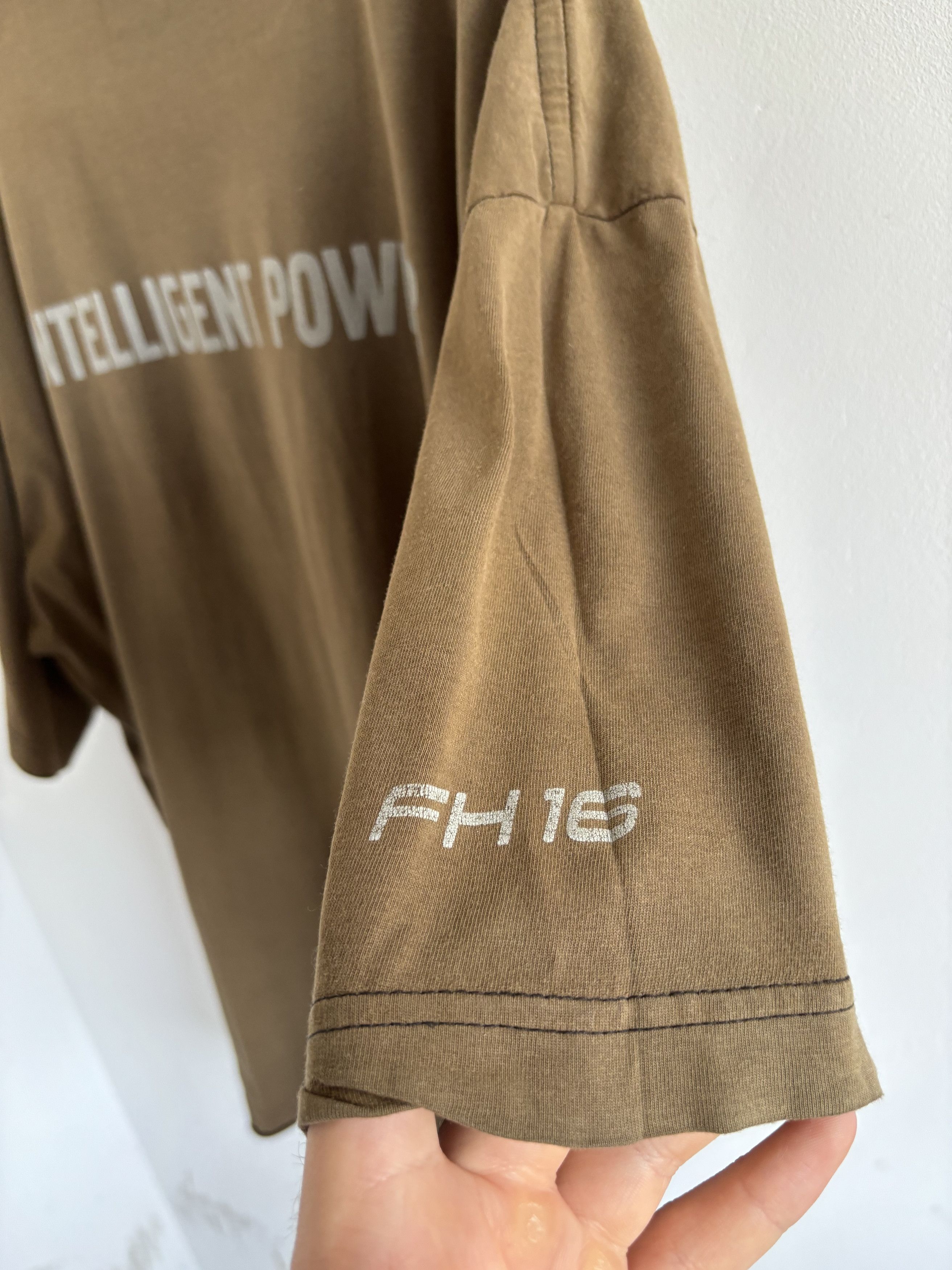 Vintage Vintage Volvo FH16 Truck Faded Oversized Tee Size US XXL / EU 58 / 5 - 7 Thumbnail
