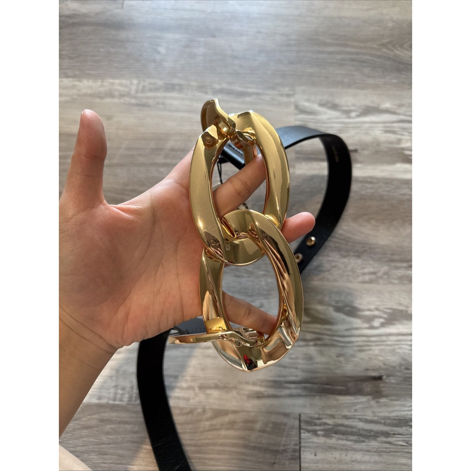 Zara ZARA Women's Black Belt Gold Buckle 85cm/~33 Inches (US) Size ONE SIZE - 5 Thumbnail