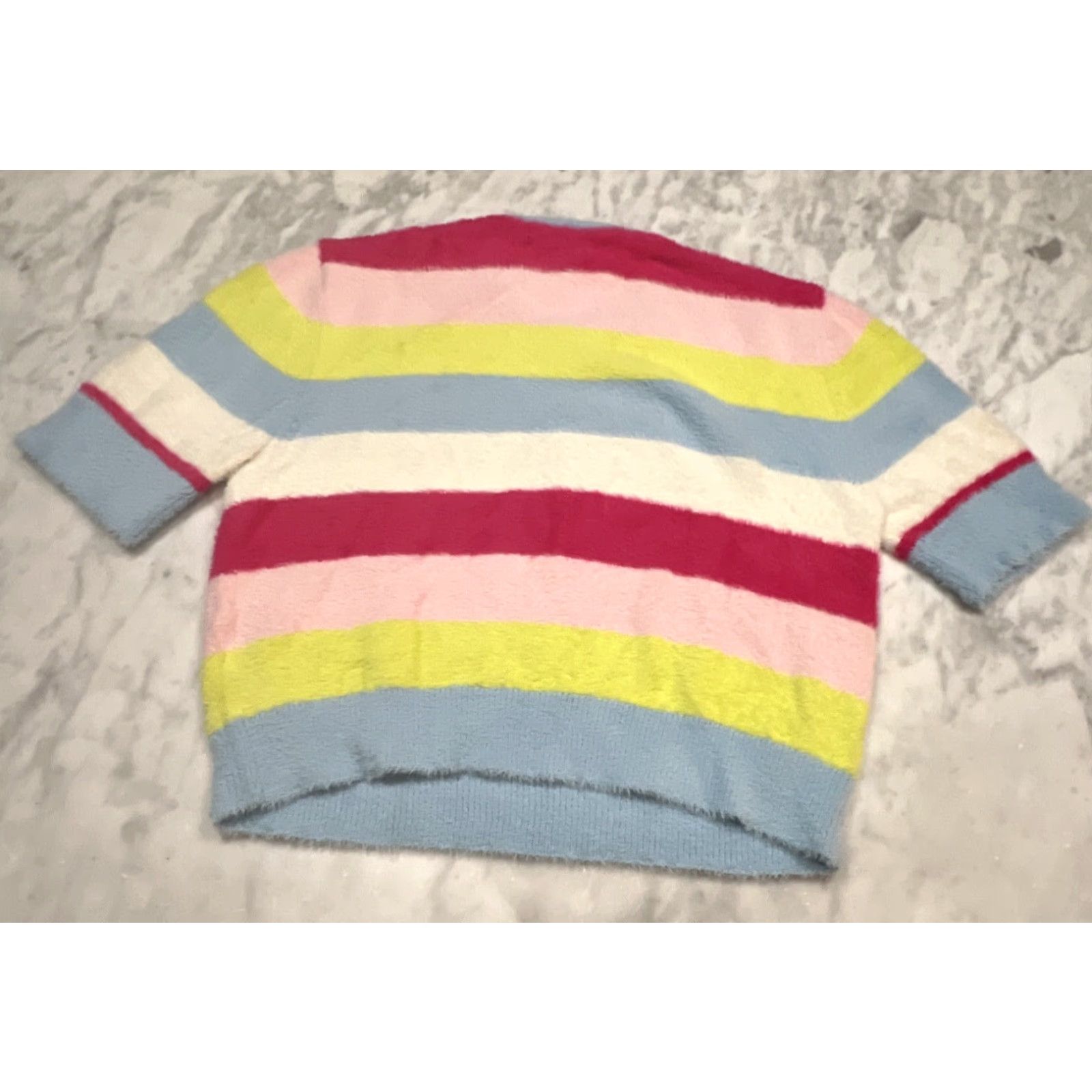Wrangler WRANGLER BARBIE CROPPED FUZZY RAINBOW SWEATER Women Medium Stripe NWT Size M / US 6-8 / IT 42-44 - 6 Thumbnail