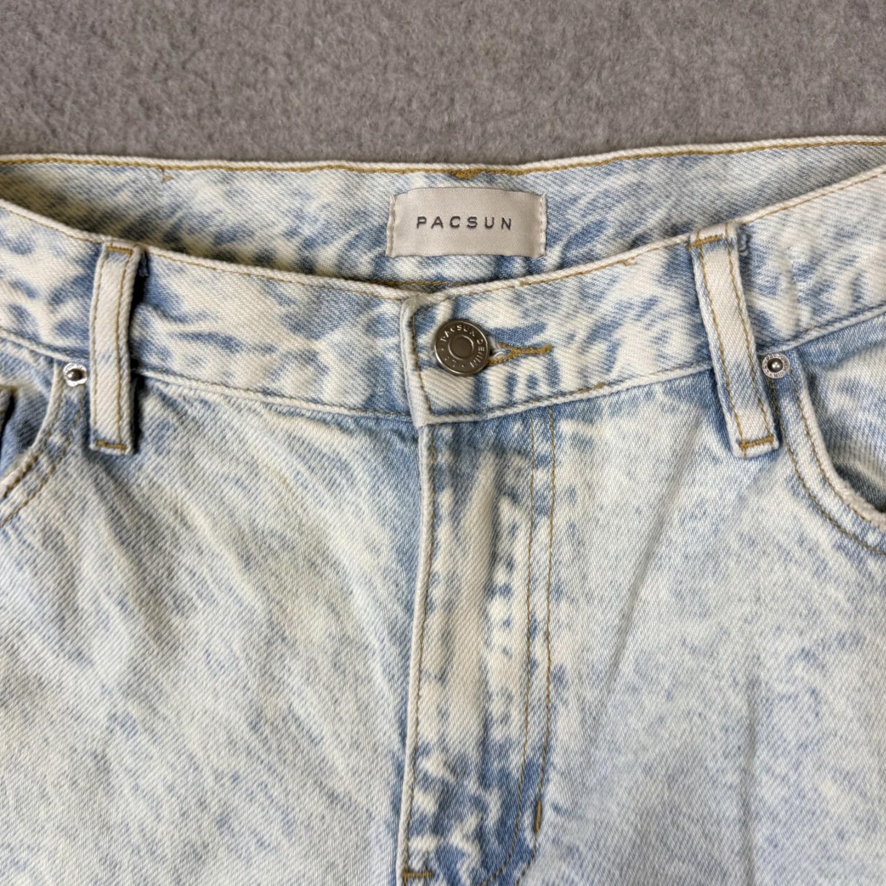 Pacsun Pacsun Jeans Women Baggy Light Wash Distressed 26 Ankle Blue Regular Size 26 Mens Womens Girls Size 26" / US 2 / IT 38 - 2 Thumbnail