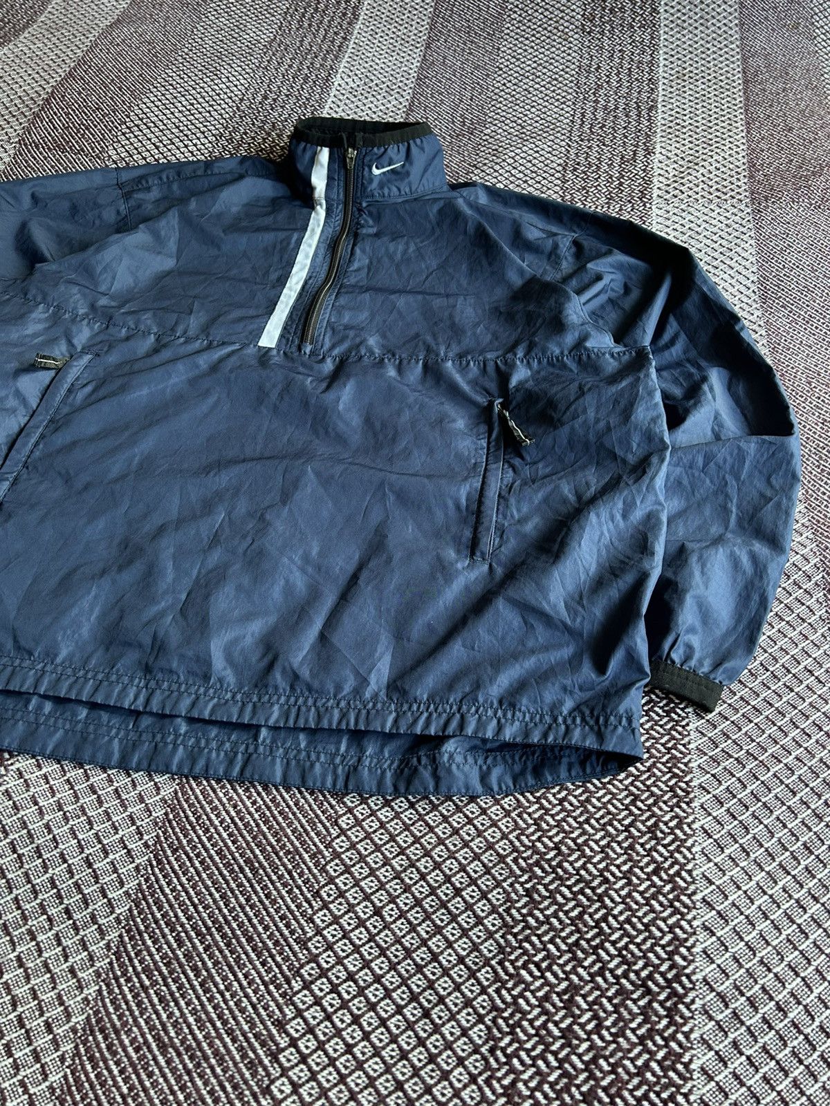 Nike Vintage Nike 00s Light Track Jacket Sportswear Anorak Size L Size US L / EU 52-54 / 3 - 3 Thumbnail