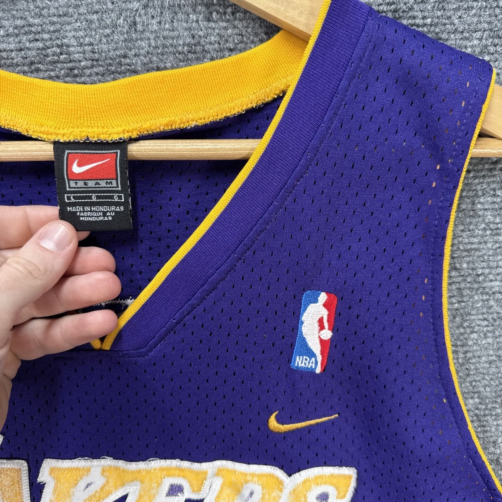 NBA × Nike × Vintage Vintage Los Angeles Jersey Mens Large Purple Nike Shaquille Size US XL / EU 56 / 4 - 3 Thumbnail