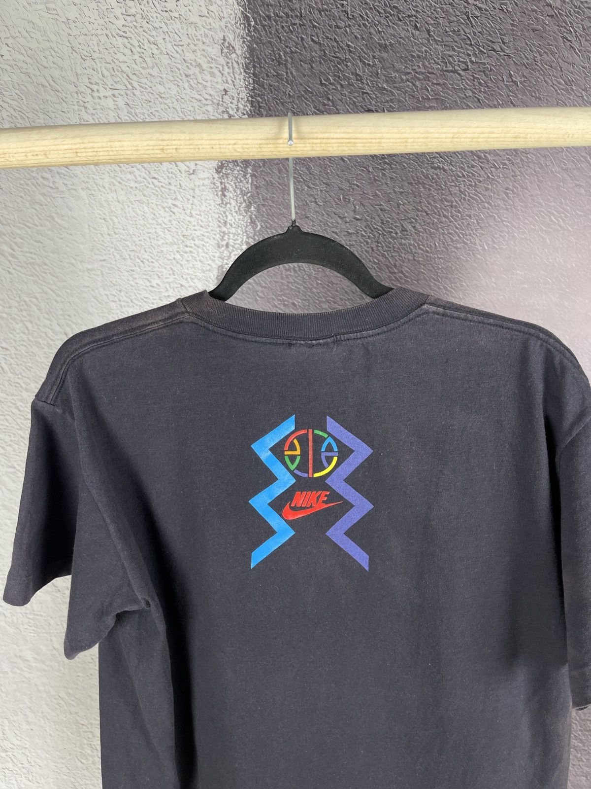 Nike Nike vintage 90s Urban Jungle gym peace single stitch tee Size US L / EU 52-54 / 3 - 12 Thumbnail