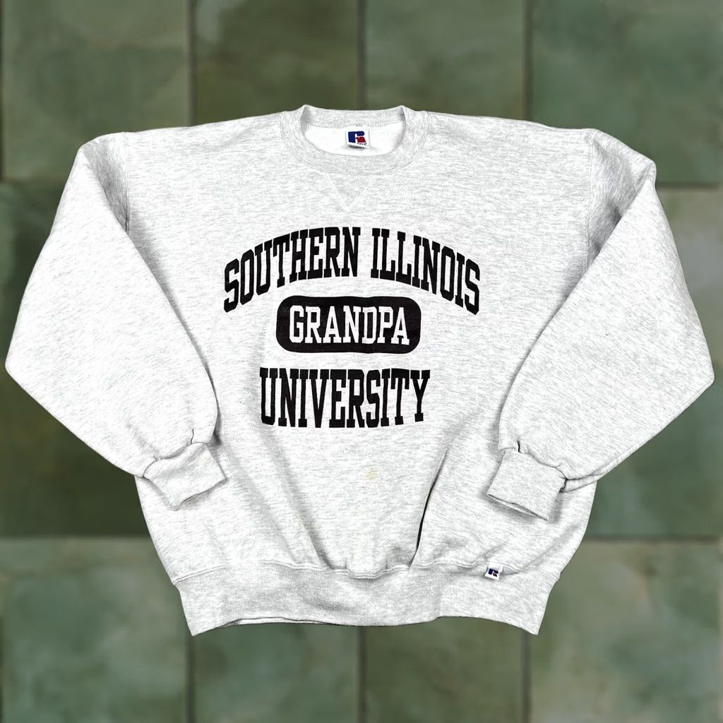 Russell Athletic VINTAGE Russell Athletic Sweatshirt Crewneck 90s Gusset XL Gray Unisex Adults Size US XL / EU 56 / 4 - 1 Thumbnail