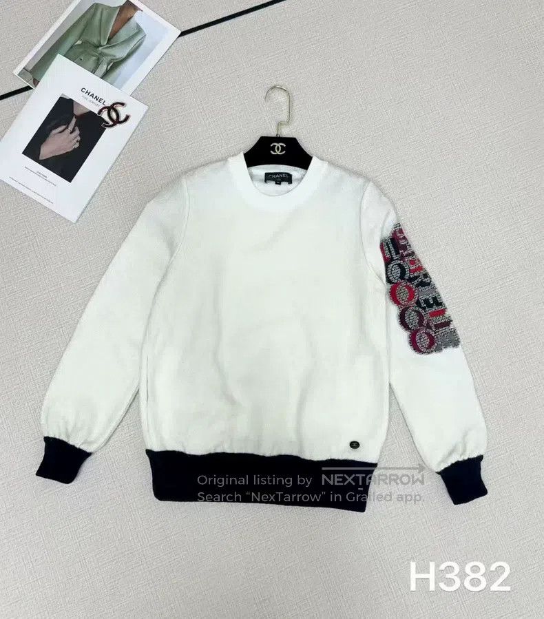 Chanel Chanel White sweatshirt Size XS / US 0-2 / IT 36-38 - 1 Thumbnail