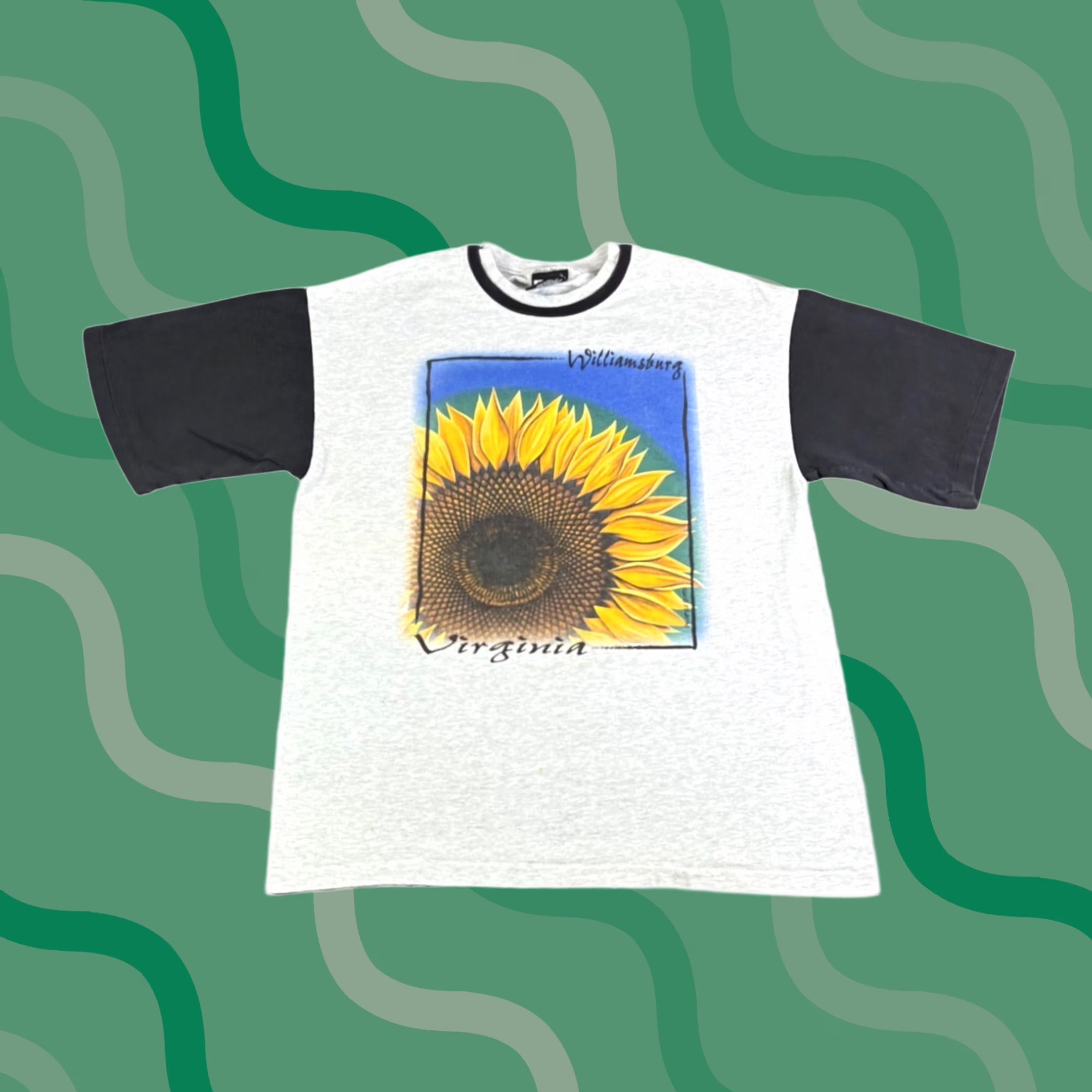 Sunflower VINTAGE Signal Sport Williamsburg Virginia Sunflower T-Shirt Grey Large Size US L / EU 52-54 / 3 - 1 Thumbnail