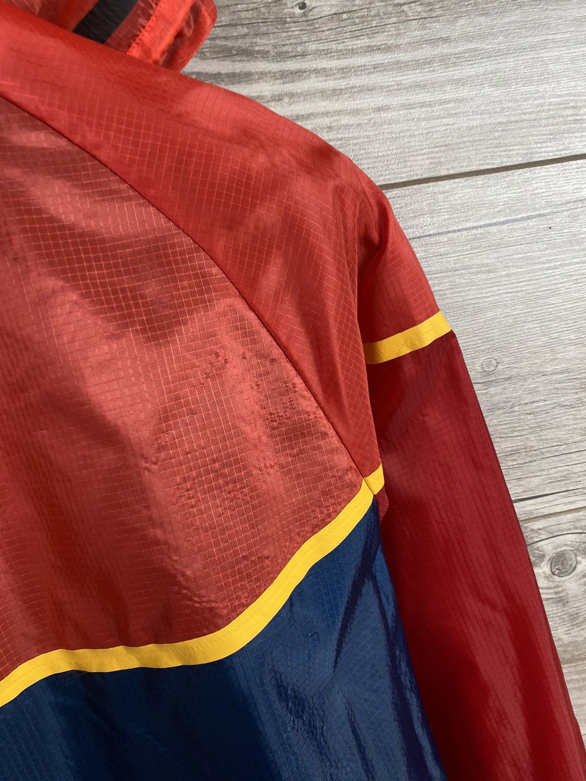 Nike NIKE TECH RUNNING Windrunner Y2K style size M Size US M / EU 48-50 / 2 - 22 Thumbnail