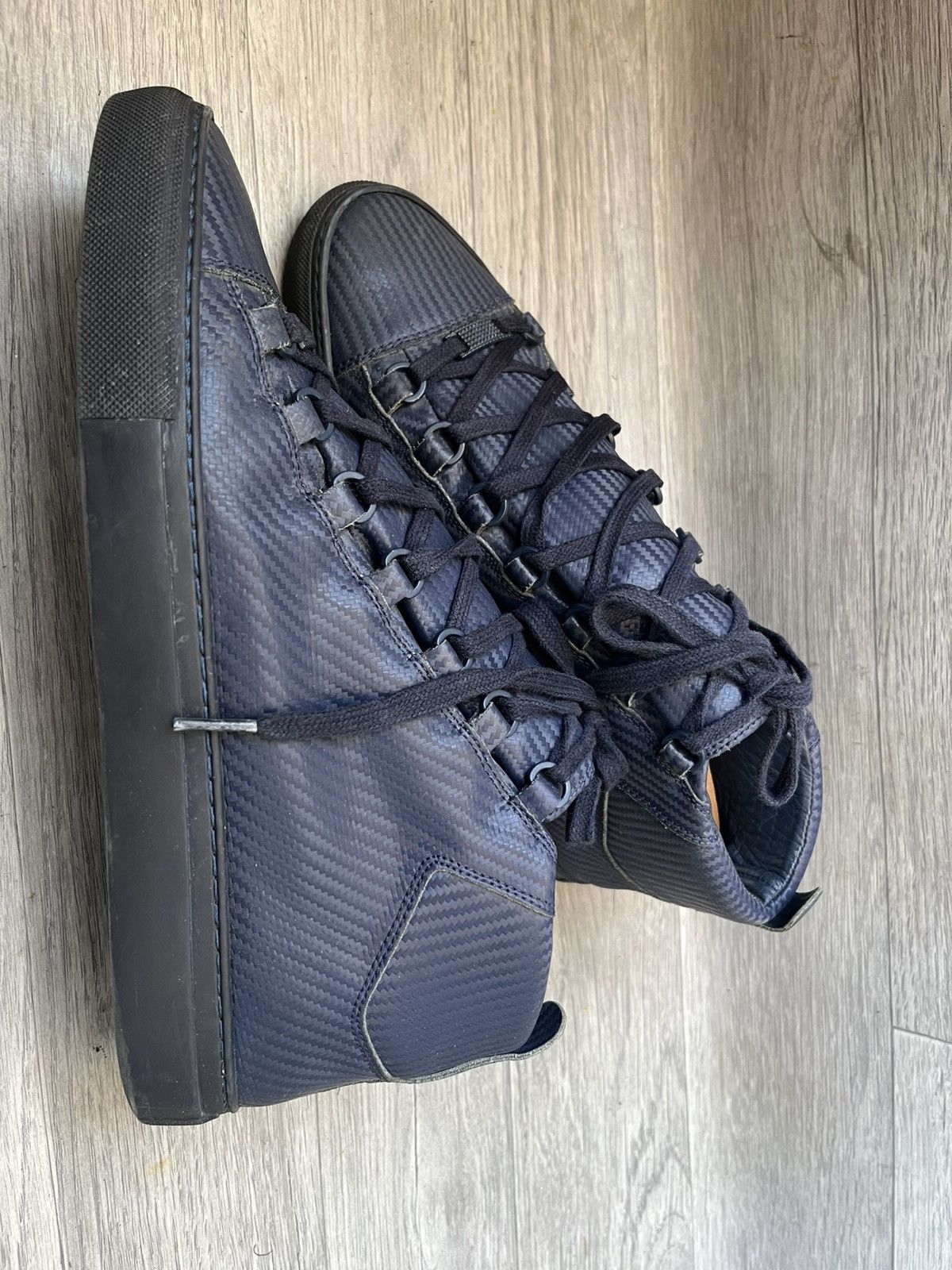 Balenciaga Balenciaga arena carbon blue hi-top sneakers sz 41 Size US 8 / EU 41 - 5 Thumbnail