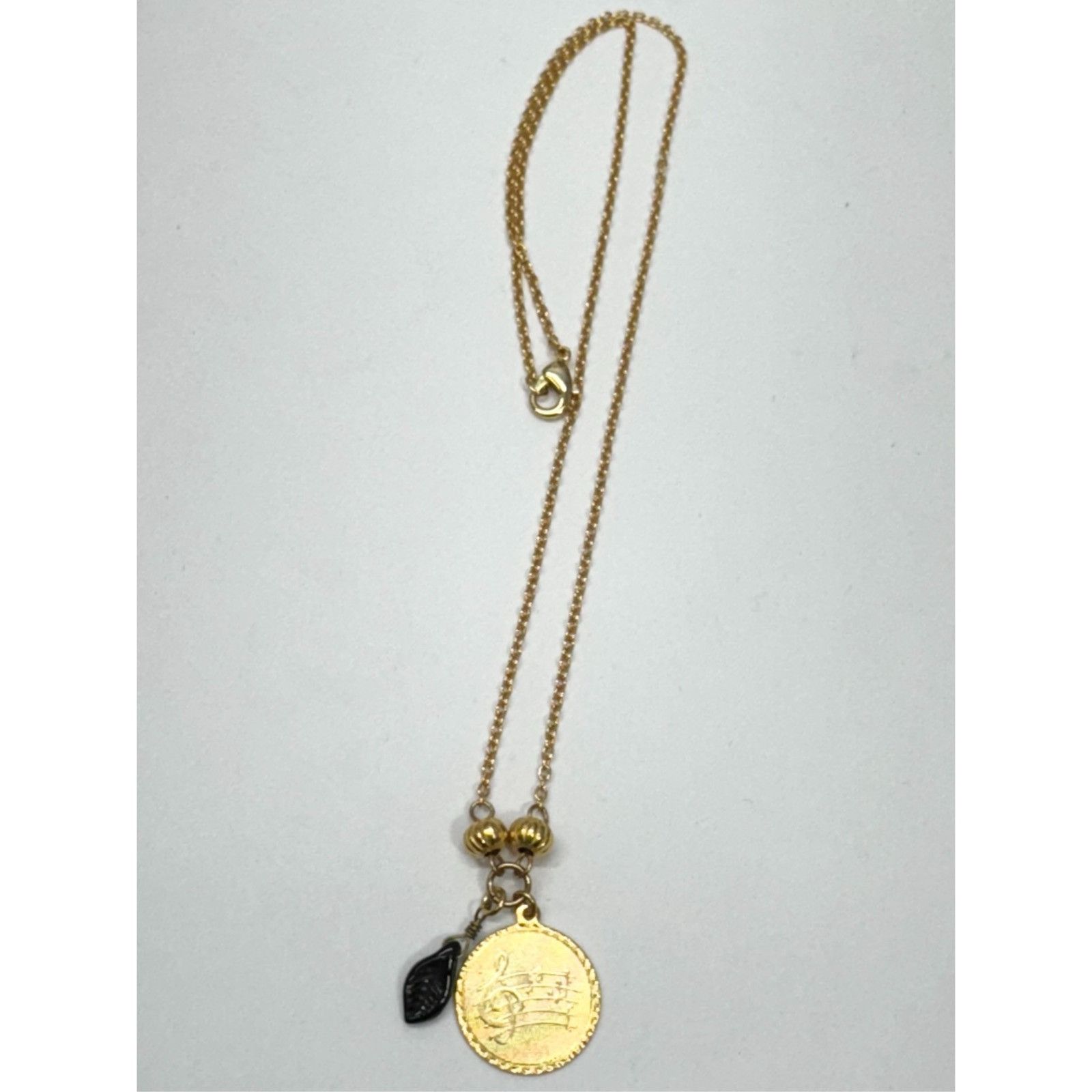 Vintage Vintage musical music note black glass leaf charm necklace Size ONE SIZE - 2 Thumbnail