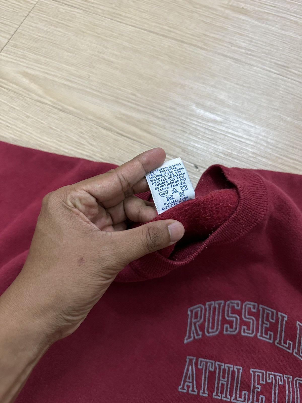 Russell Athletic × Vintage Vintage 90’s Russell Athletic Spell Out Sweatshirt M Size US L / EU 52-54 / 3 - 6 Thumbnail