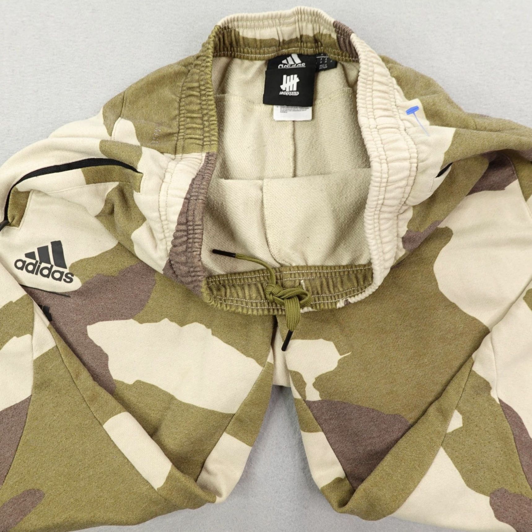 Adidas Adidas Undefeated Pants Mens Medium Dune Tactile Khaki Camo Joggers Sweatpants Size US 31 - 5 Thumbnail