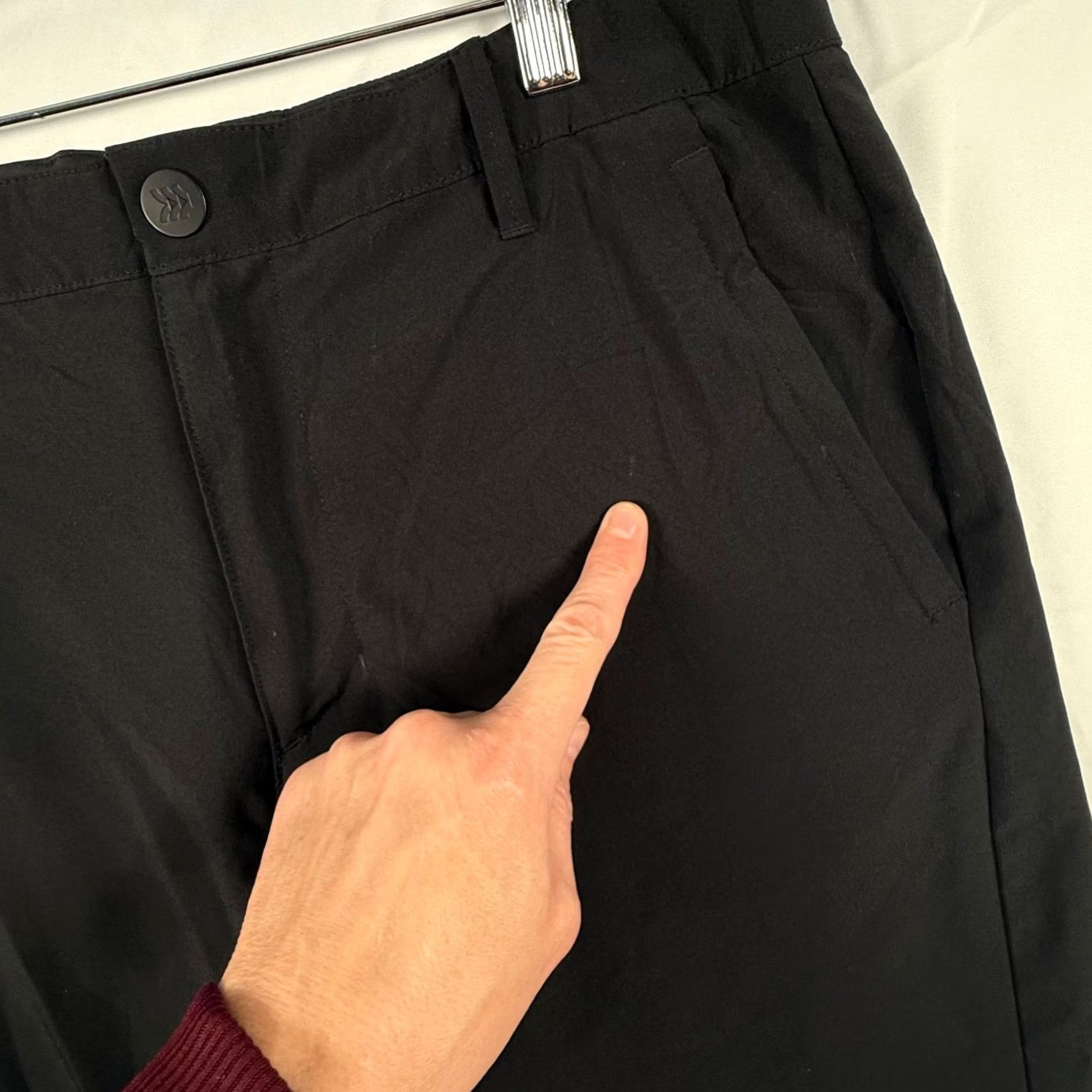 Vintage All in Motion Mens 34 Golf Shorts Black Stretch Cargo Pocket Commuter Hiking 8in Size US 34 / EU 50 - 3 Thumbnail