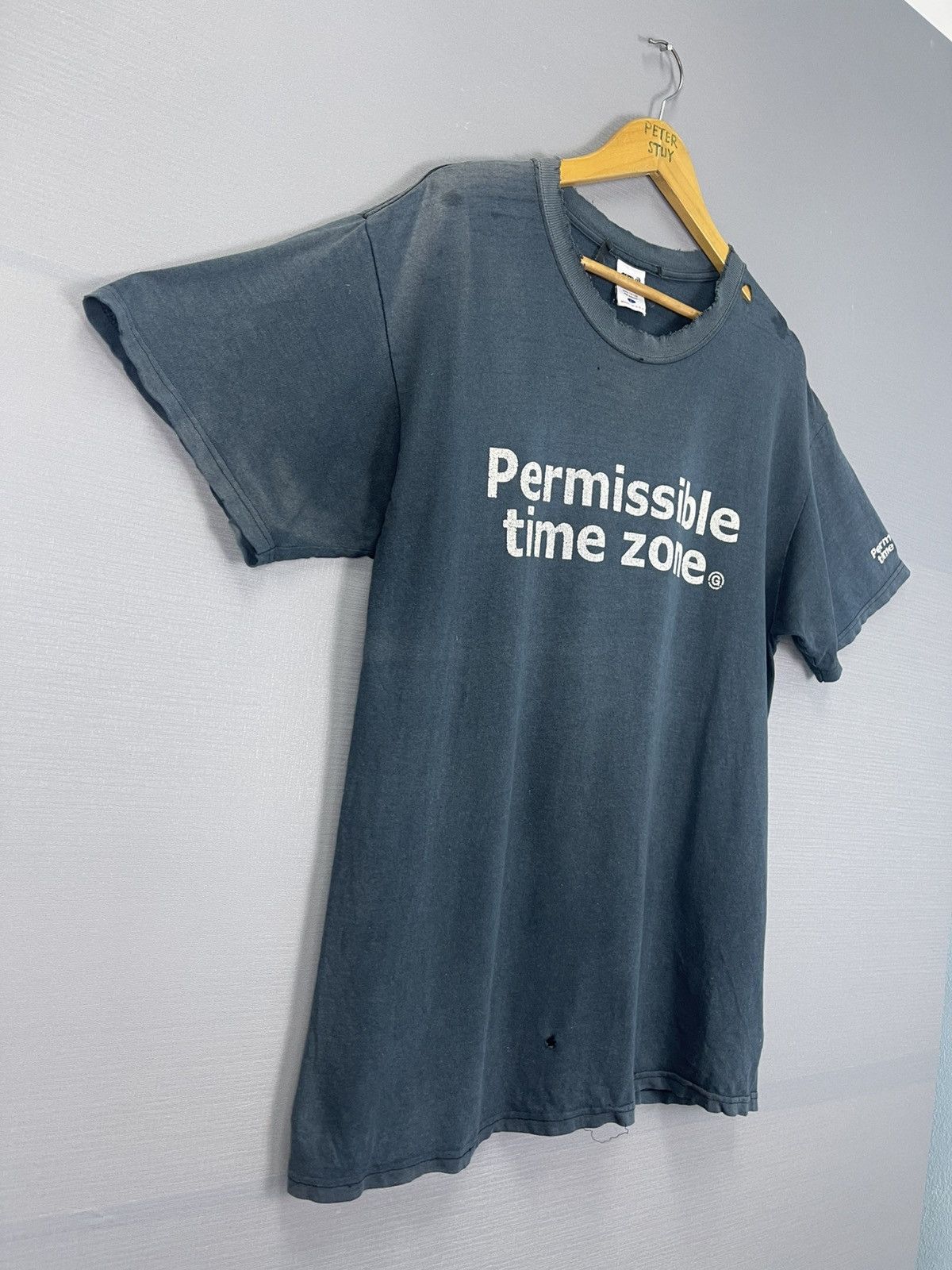 Vintage Vintage Permissible Time Zone T-Shirt Size US L / EU 52-54 / 3 - 4 Thumbnail