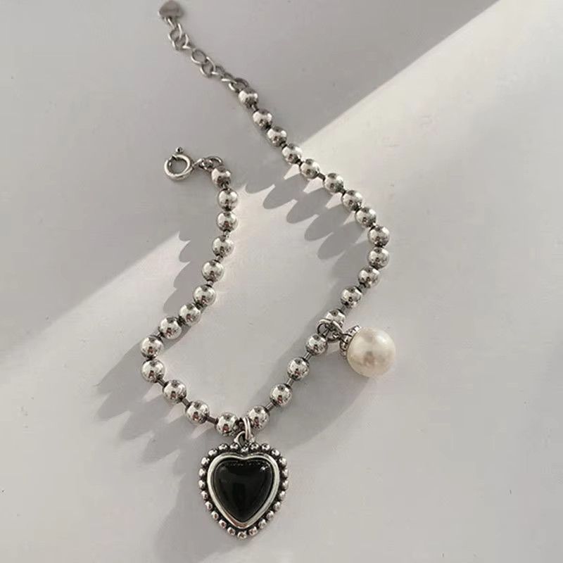 Other Stamp Bead Chain Simple Black Heart Pearl Bracelet Size ONE SIZE - 6 Thumbnail