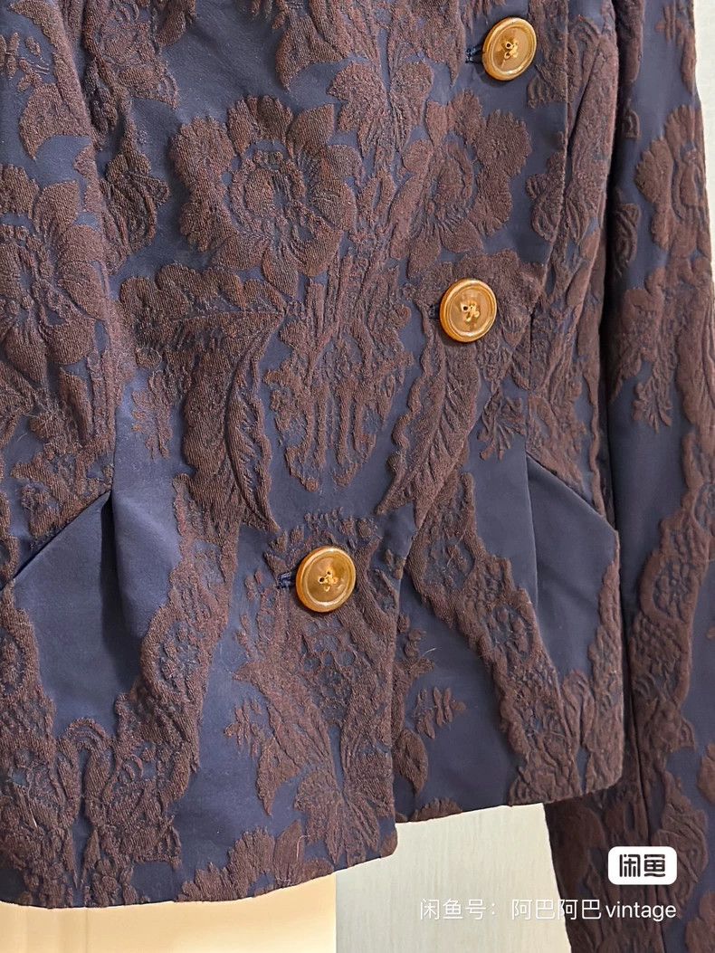 Vivienne Westwood Vivienne Westwood Chinese vintage brocade coat, second-han Size S / US 4 / IT 40 - 6 Thumbnail