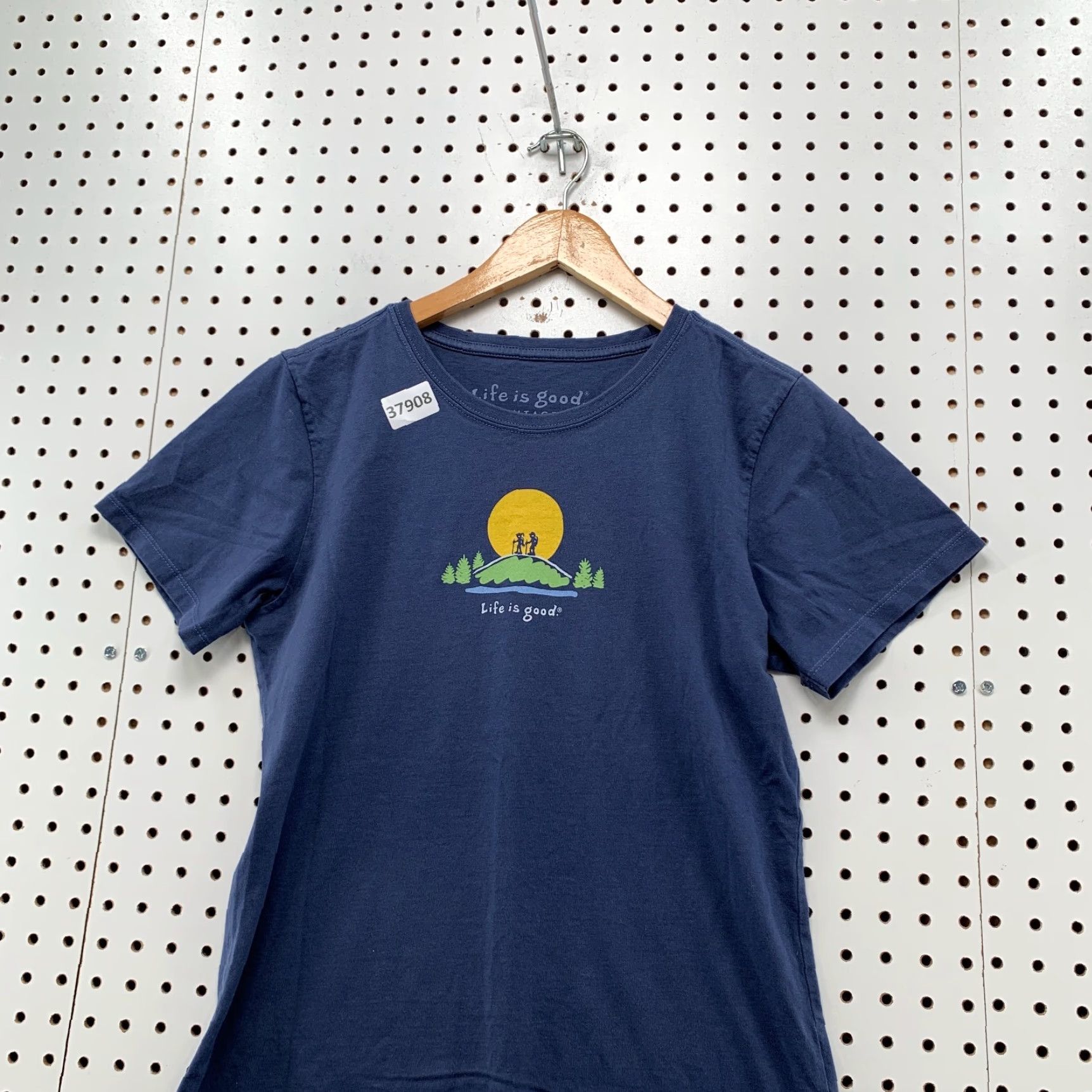 Life is Good VINTAGE Life Is Good Shirt Womens Blue Small Hiking Outdoor Graphic 17x24.5 Mens Size M / US 6-8 / IT 42-44 - 2 Thumbnail
