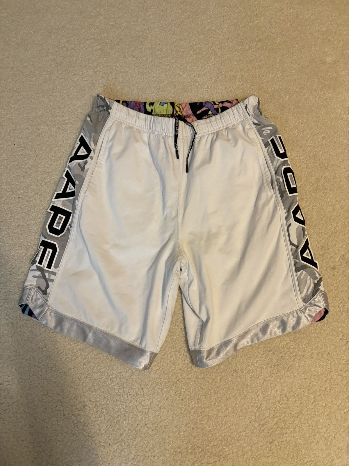 Aape A Bathing Ape Reversible Space Multicolor Camo Shorts Grey Size US 34 / EU 50 - 4 Thumbnail